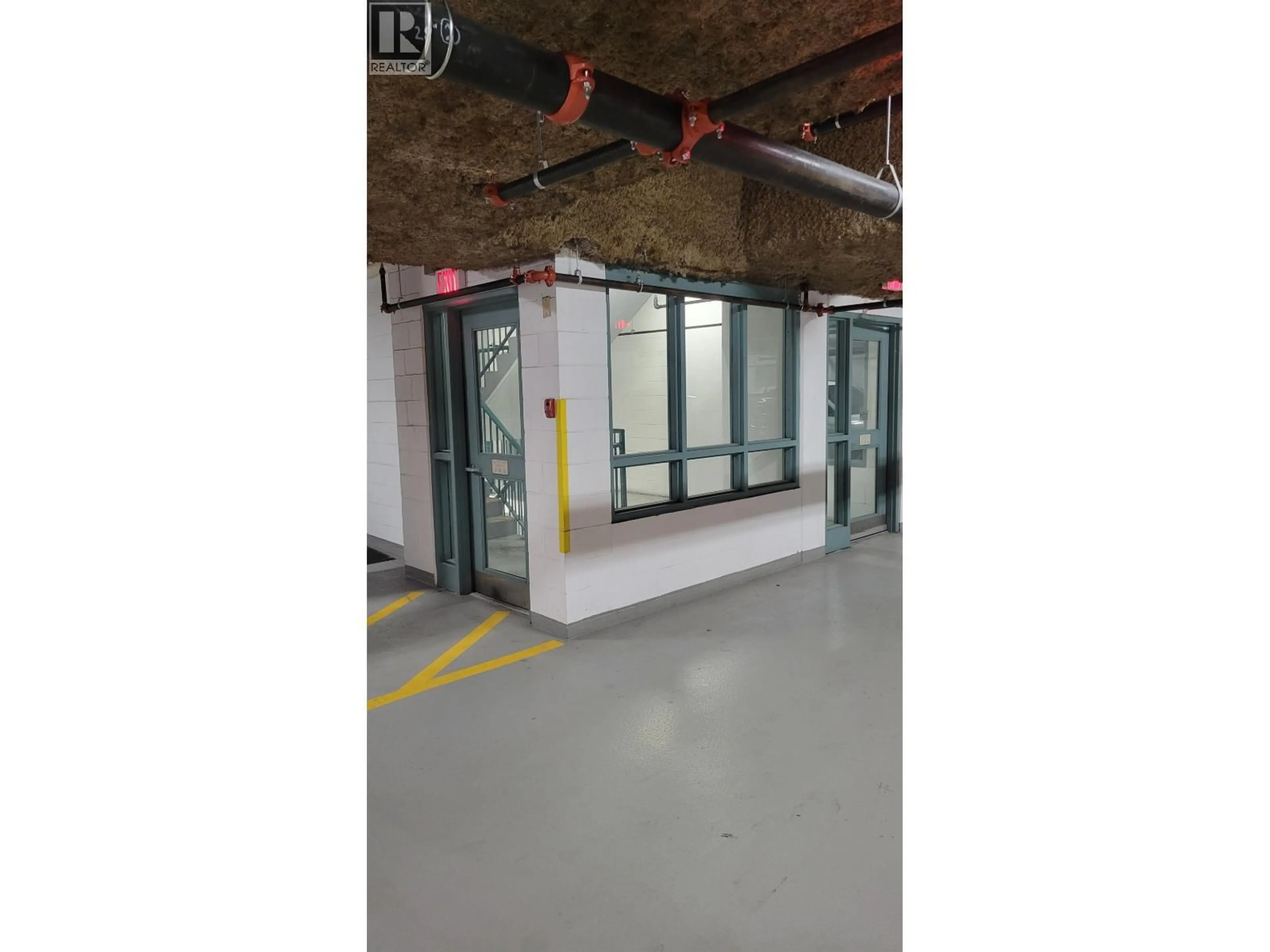 Indoor foyer for 40 - 1200 PACIFIC BOULEVARD, Vancouver British Columbia V6B5Z4