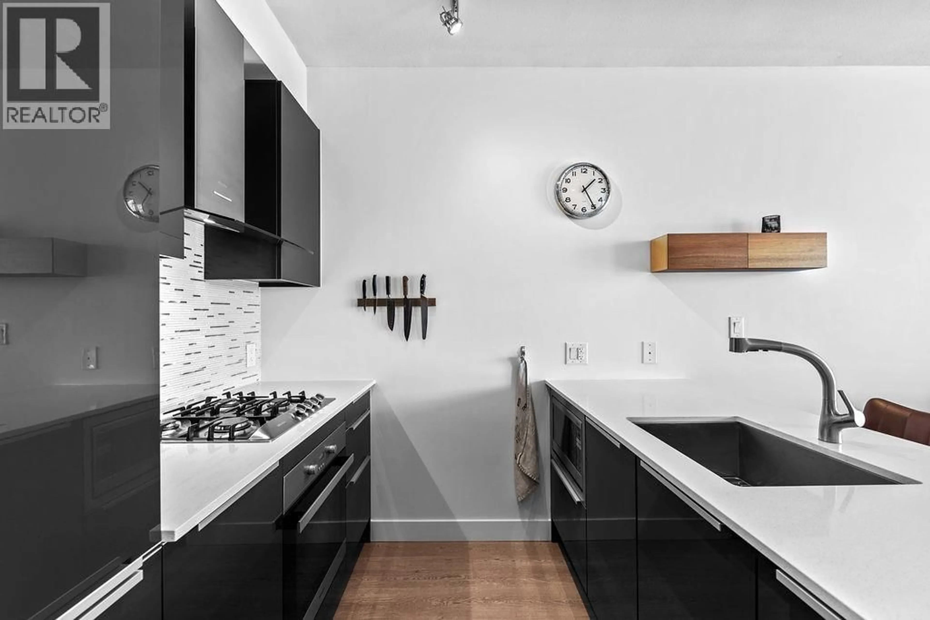 Standard kitchen, unknown for 3201 - 1283 HOWE STREET, Vancouver British Columbia V6Z0E3