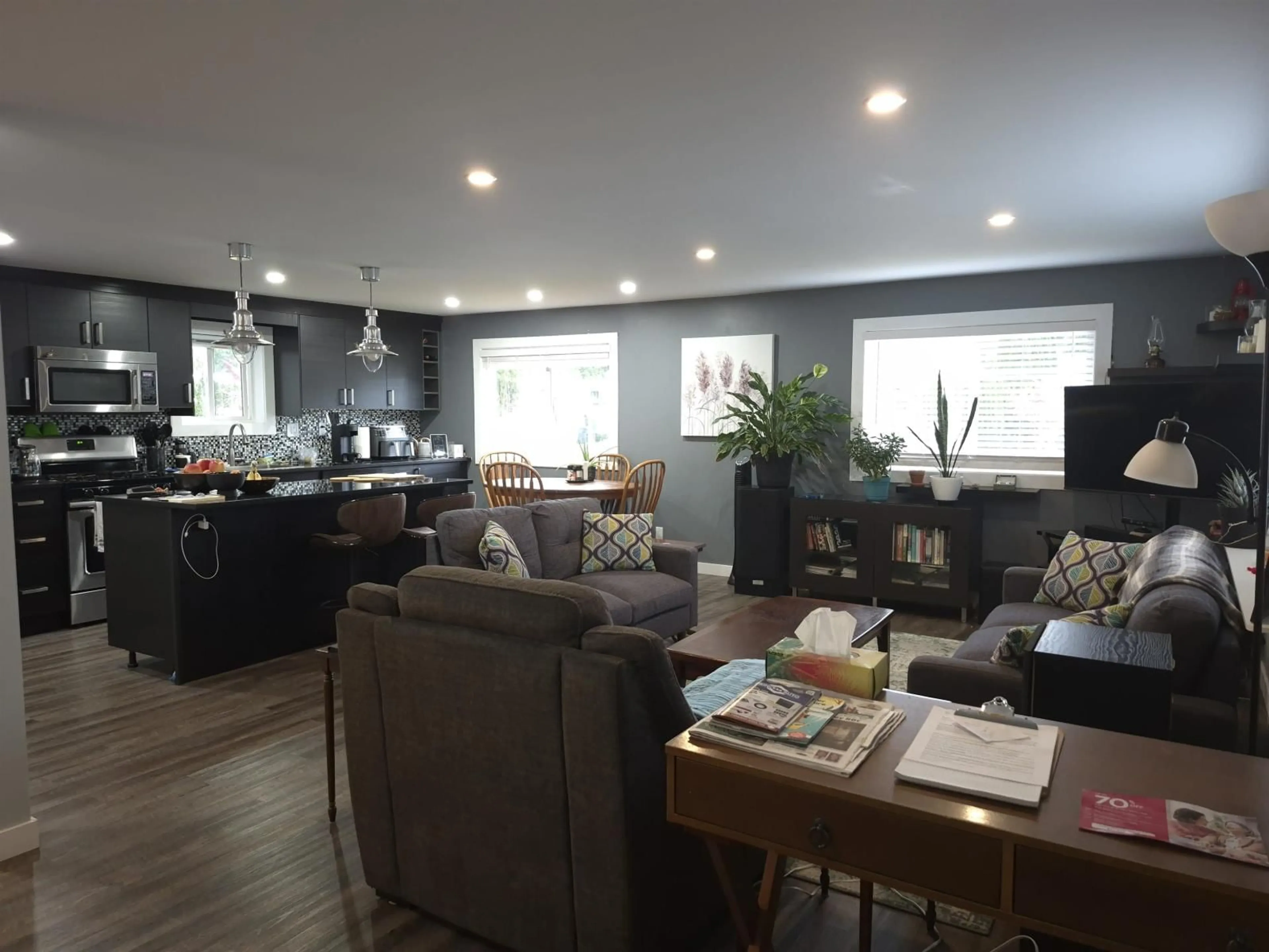 Open concept kitchen, wood/laminate floor for 259 - 1840 160, Surrey British Columbia V4A4X4