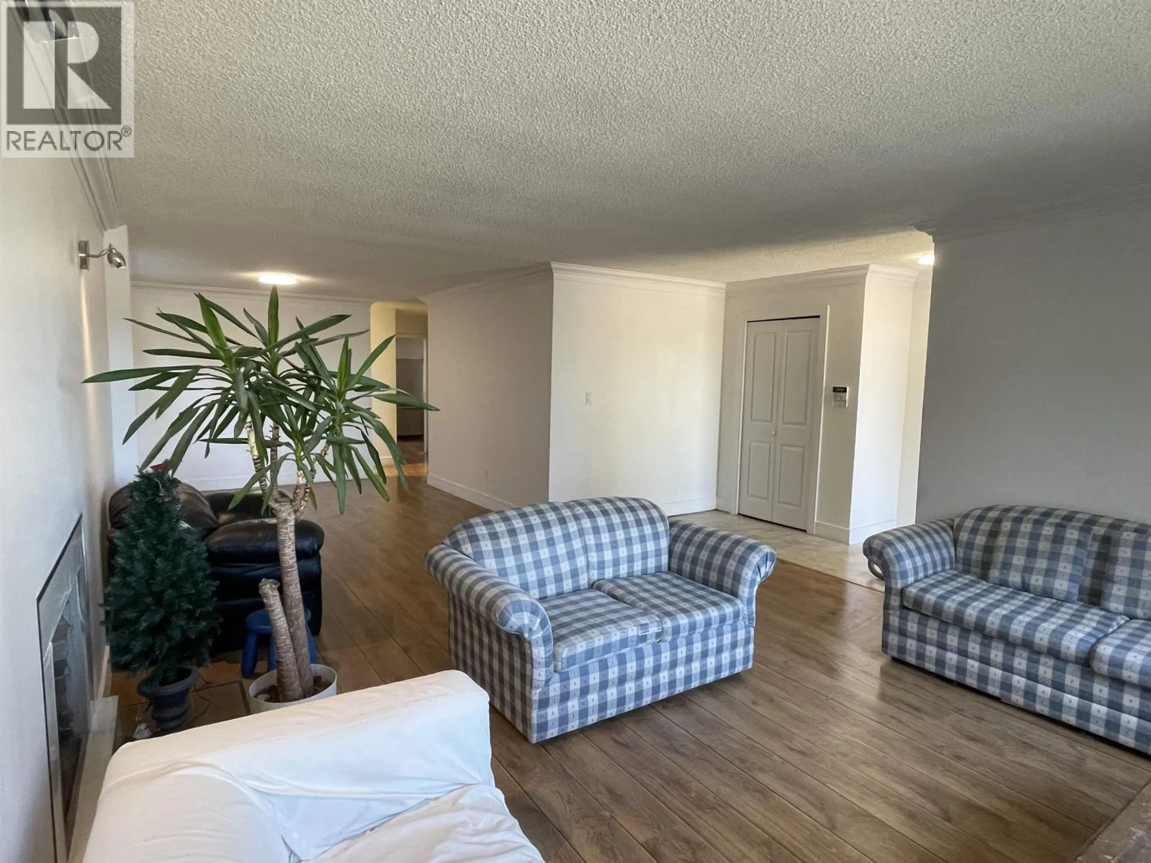 A pic of a room for 10471 STEVESTON HIGHWAY, Richmond British Columbia V7A1N3