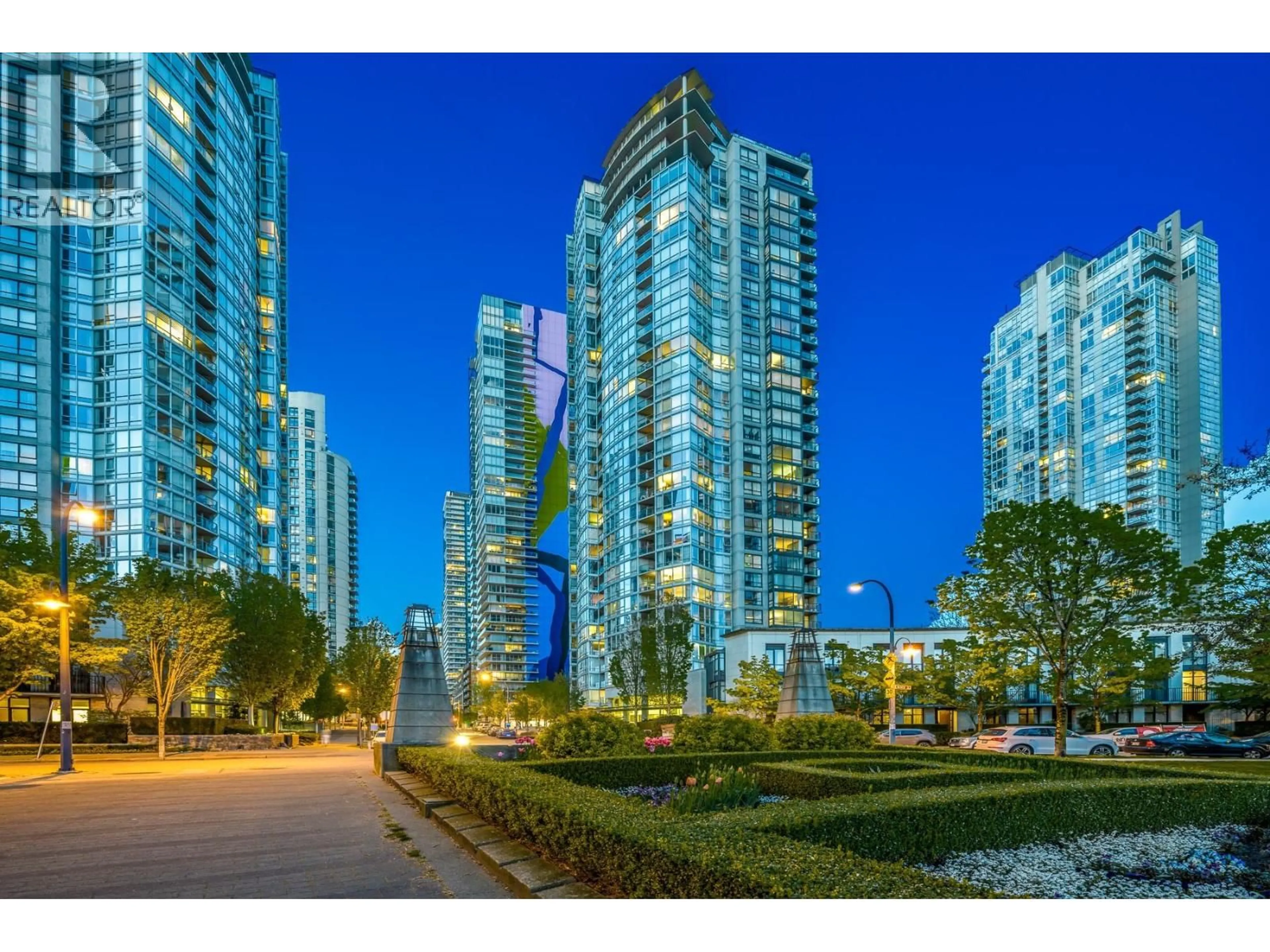 Indoor foyer for 2306 - 1438 RICHARDS STREET, Vancouver British Columbia V6Z3B8