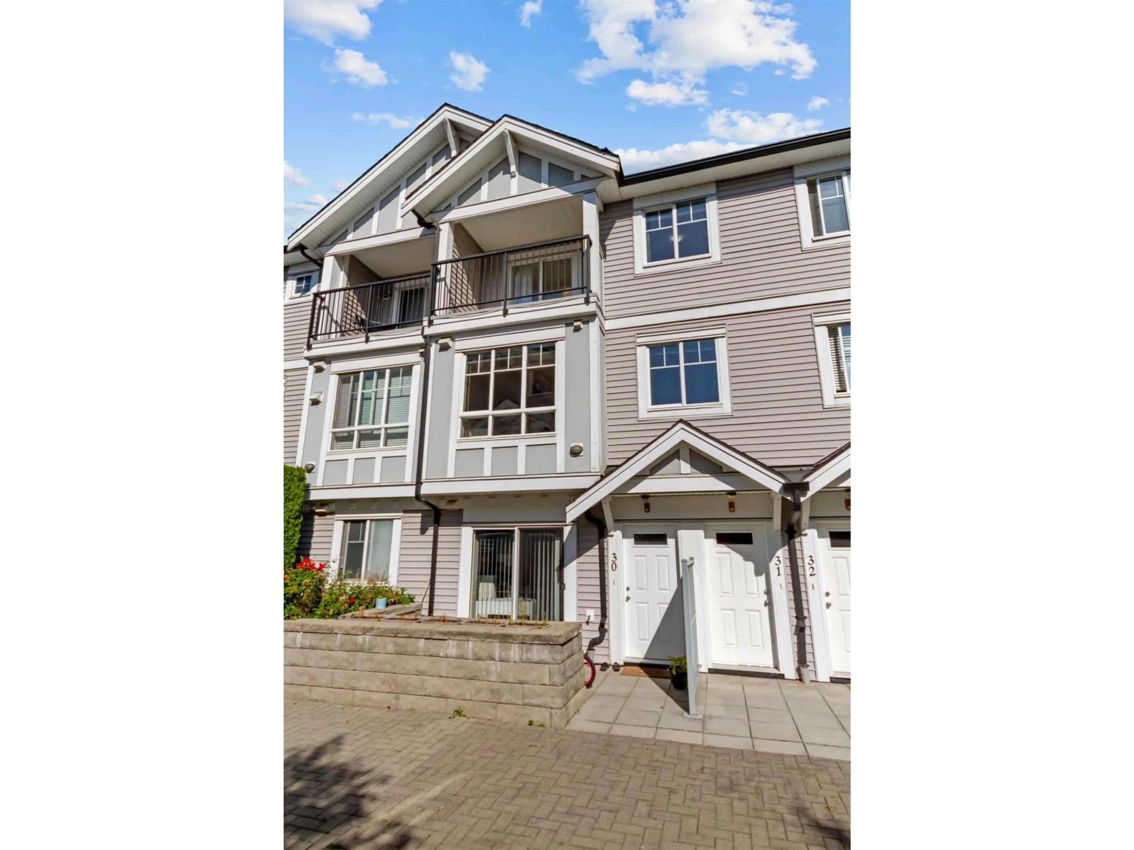 A pic from outside/outdoor area/front of a property/back of a property/a pic from drone, street for 31 - 13239 OLD YALE, Surrey British Columbia V3T3C5