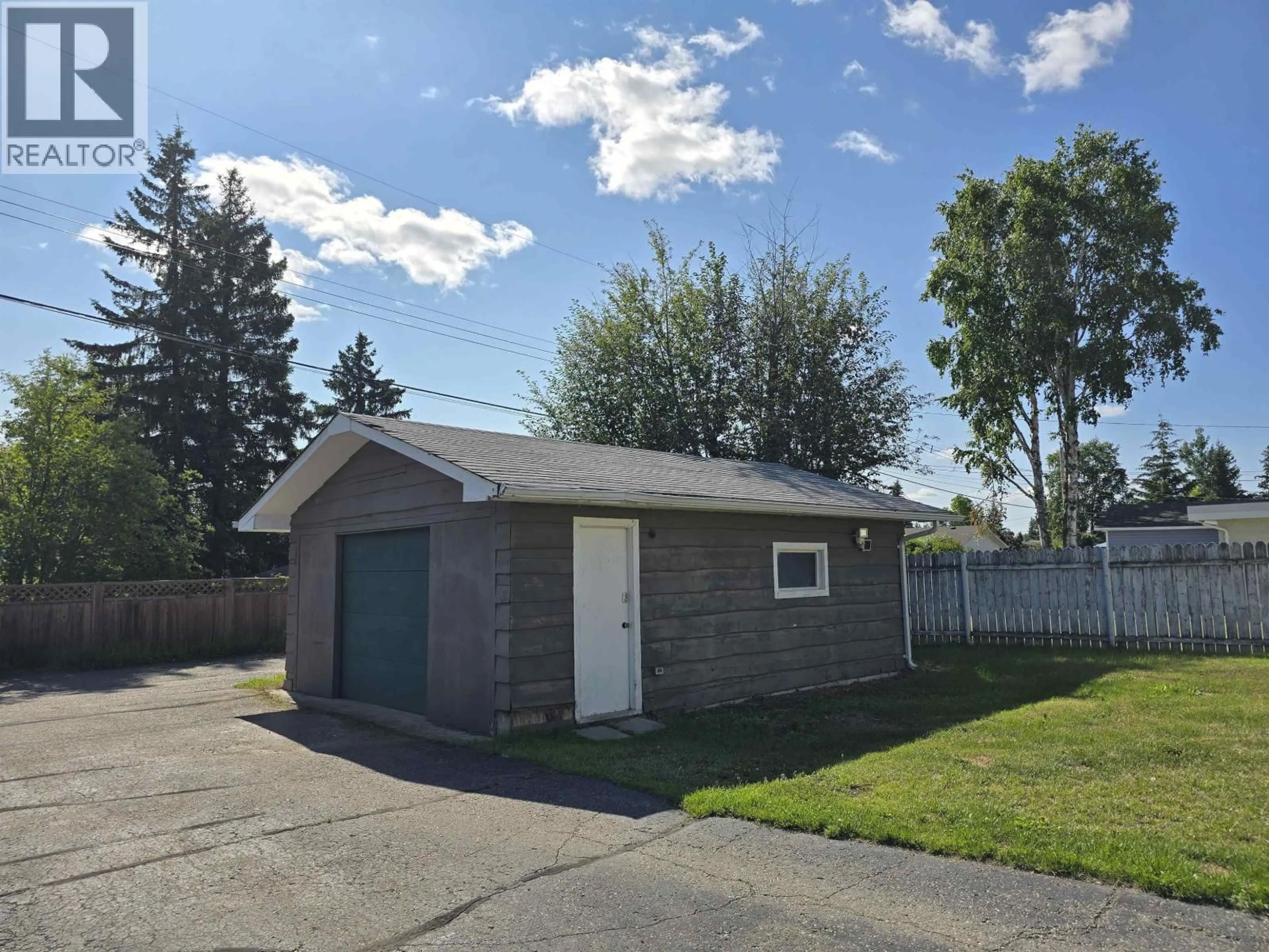 Shed for 402 QUINN STREET, Prince George British Columbia V2M3J5