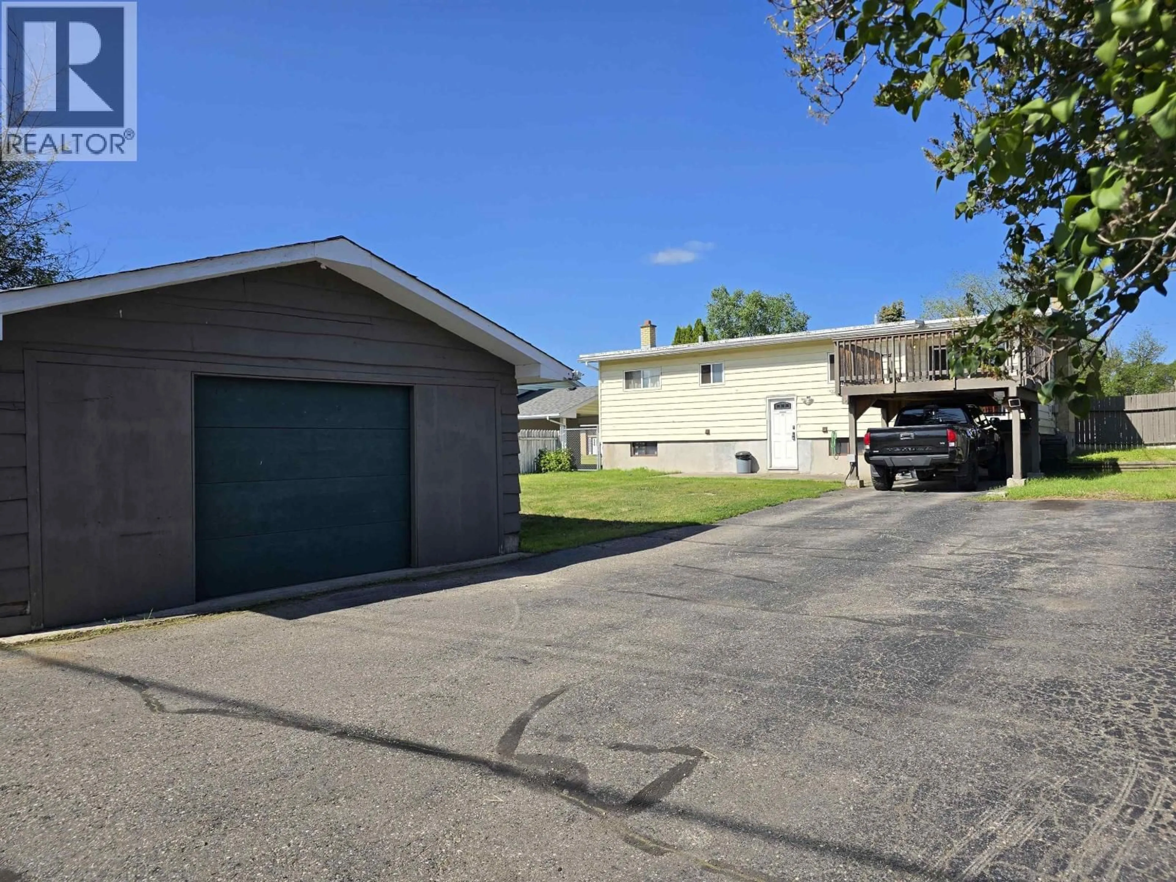 Unknown for 402 QUINN STREET, Prince George British Columbia V2M3J5