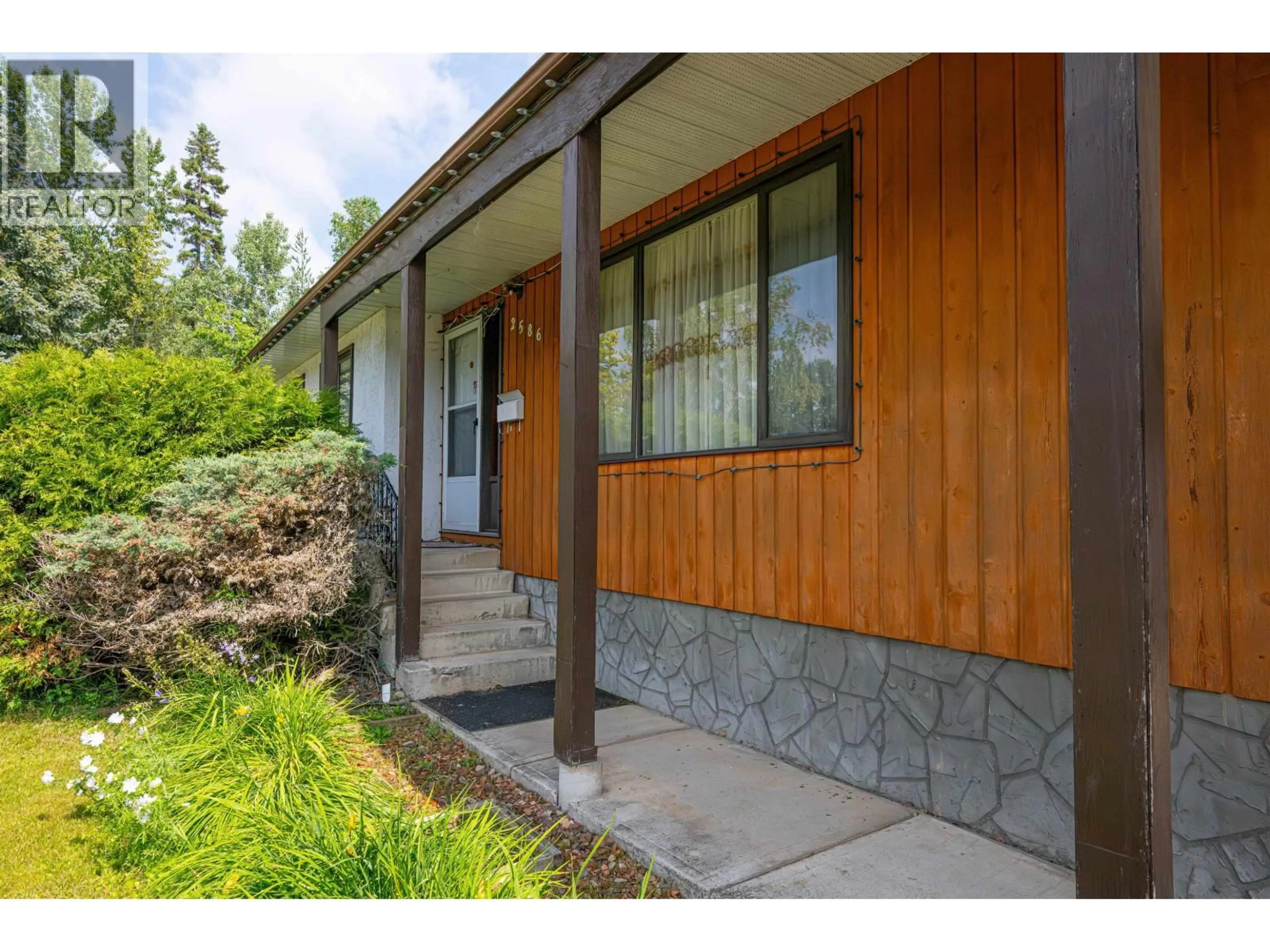 Unknown for 2586 MOSS AVENUE, Prince George British Columbia V2L5J3
