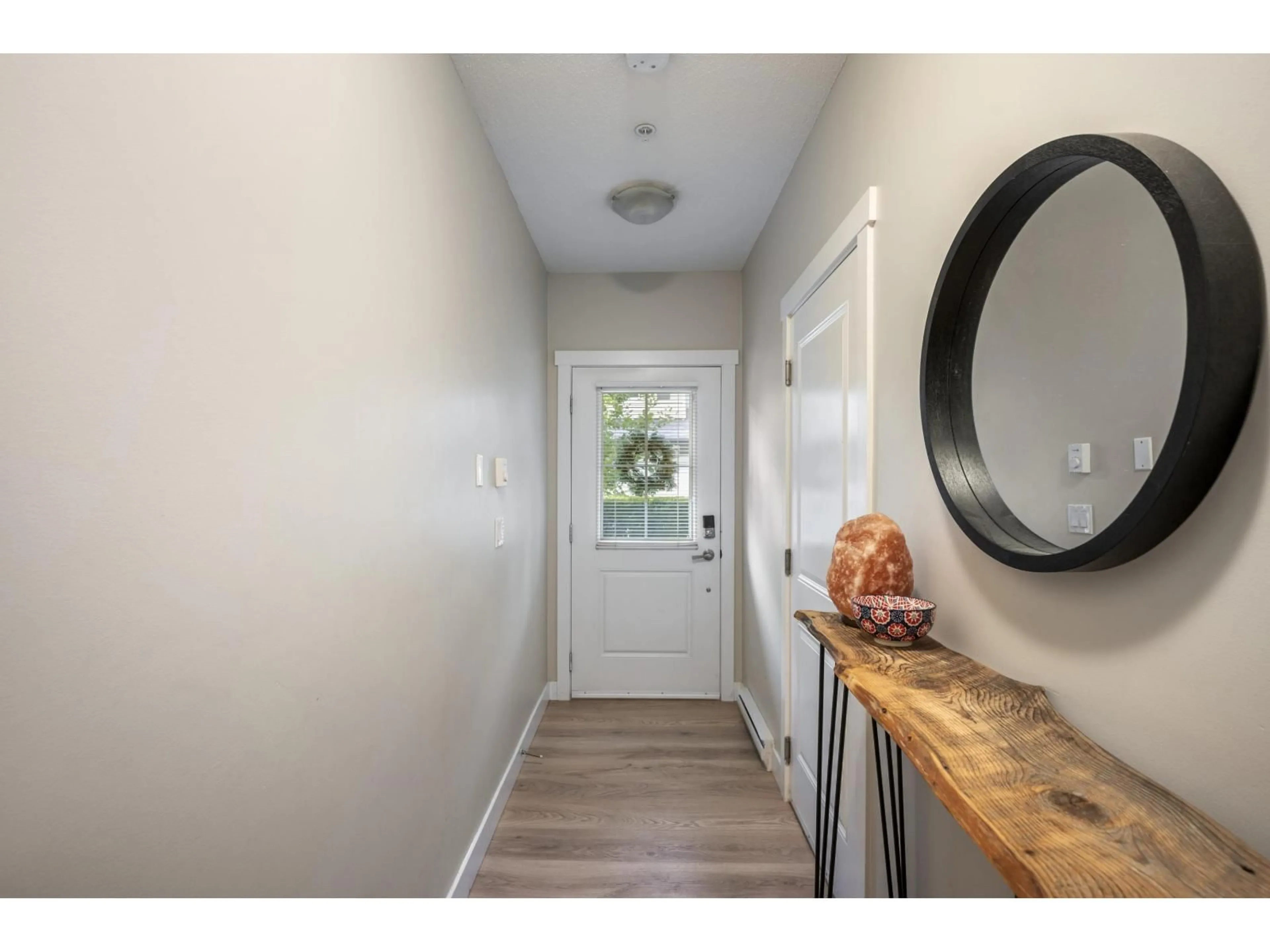 Indoor entryway for 52 - 4967 220, Langley British Columbia V3A0G3