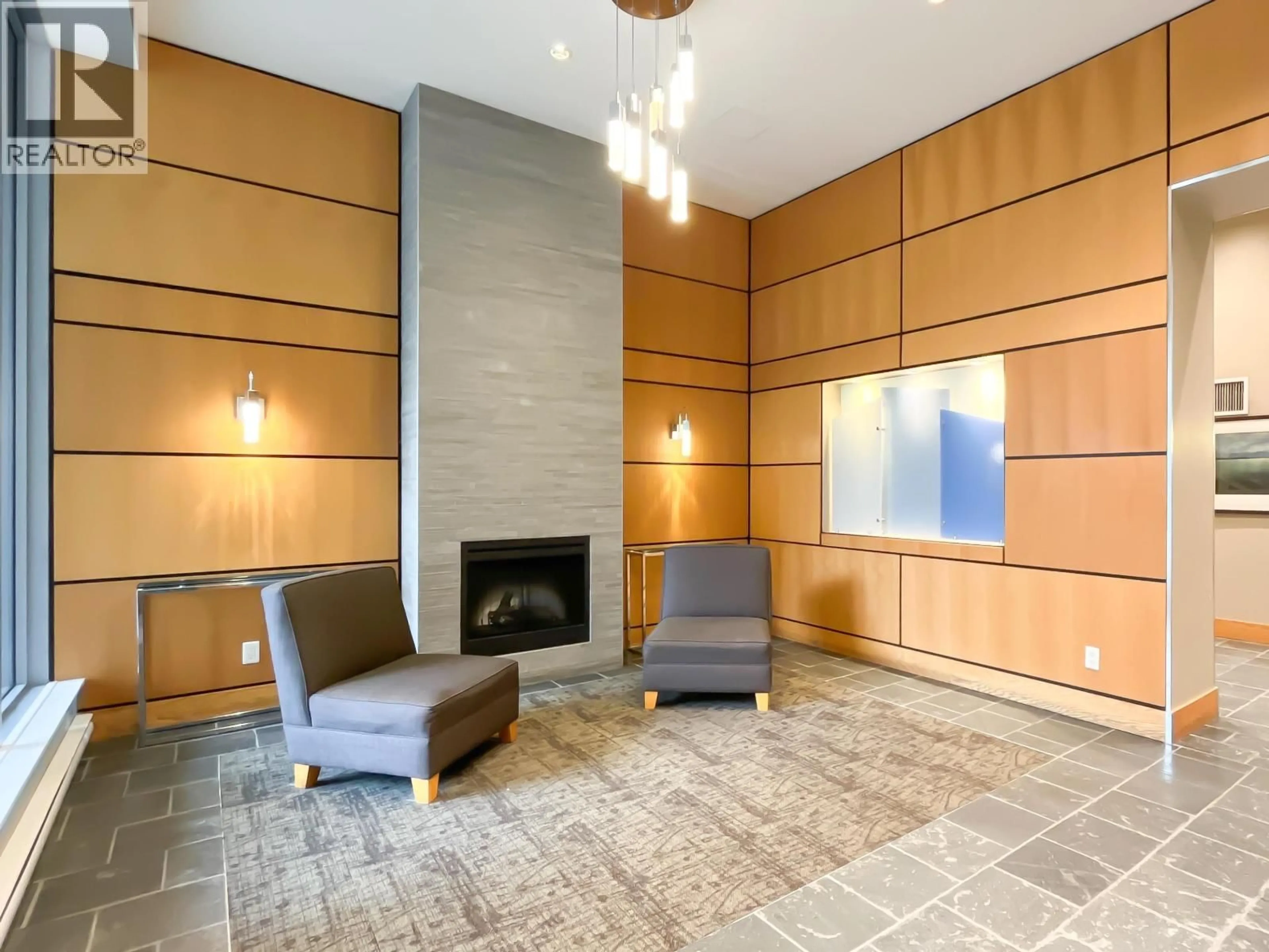 Lobby for 708 - 2289 YUKON CRESCENT, Burnaby British Columbia V5C0B2