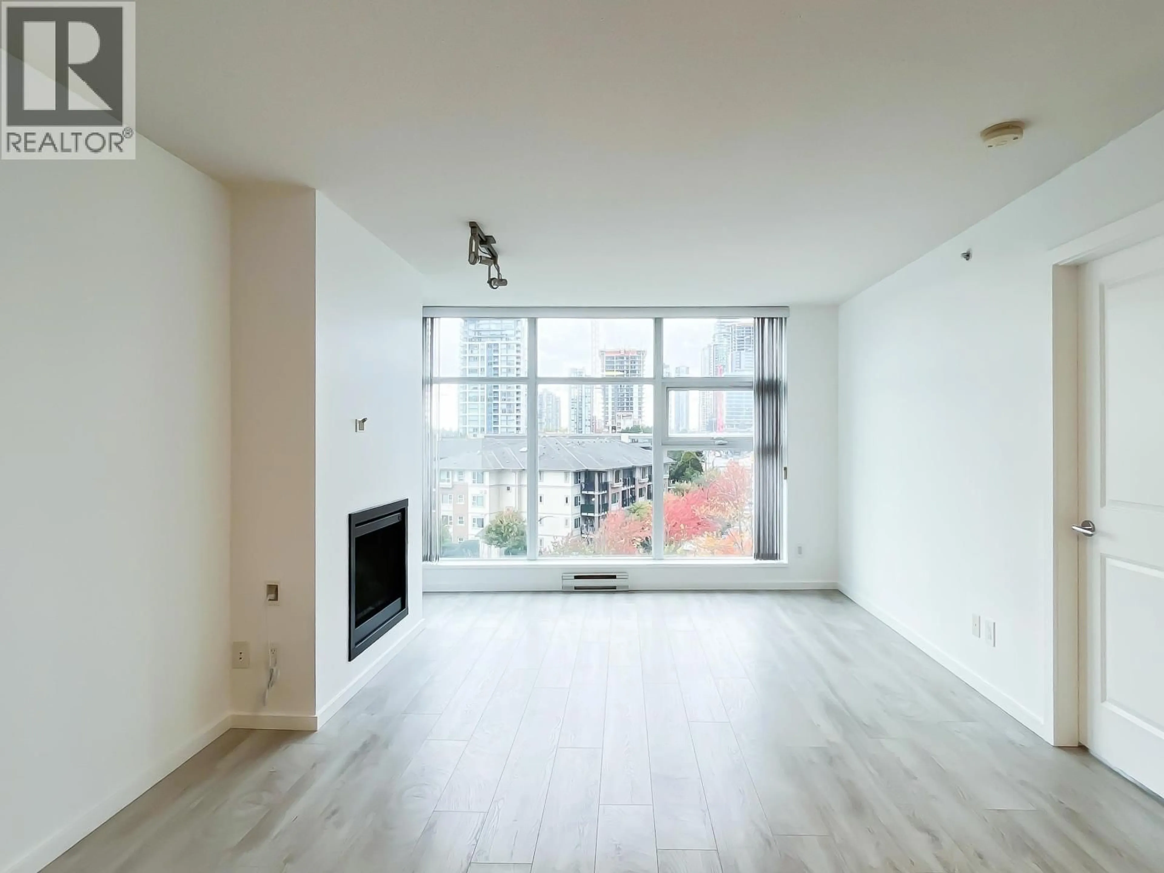 A pic of a room for 708 - 2289 YUKON CRESCENT, Burnaby British Columbia V5C0B2