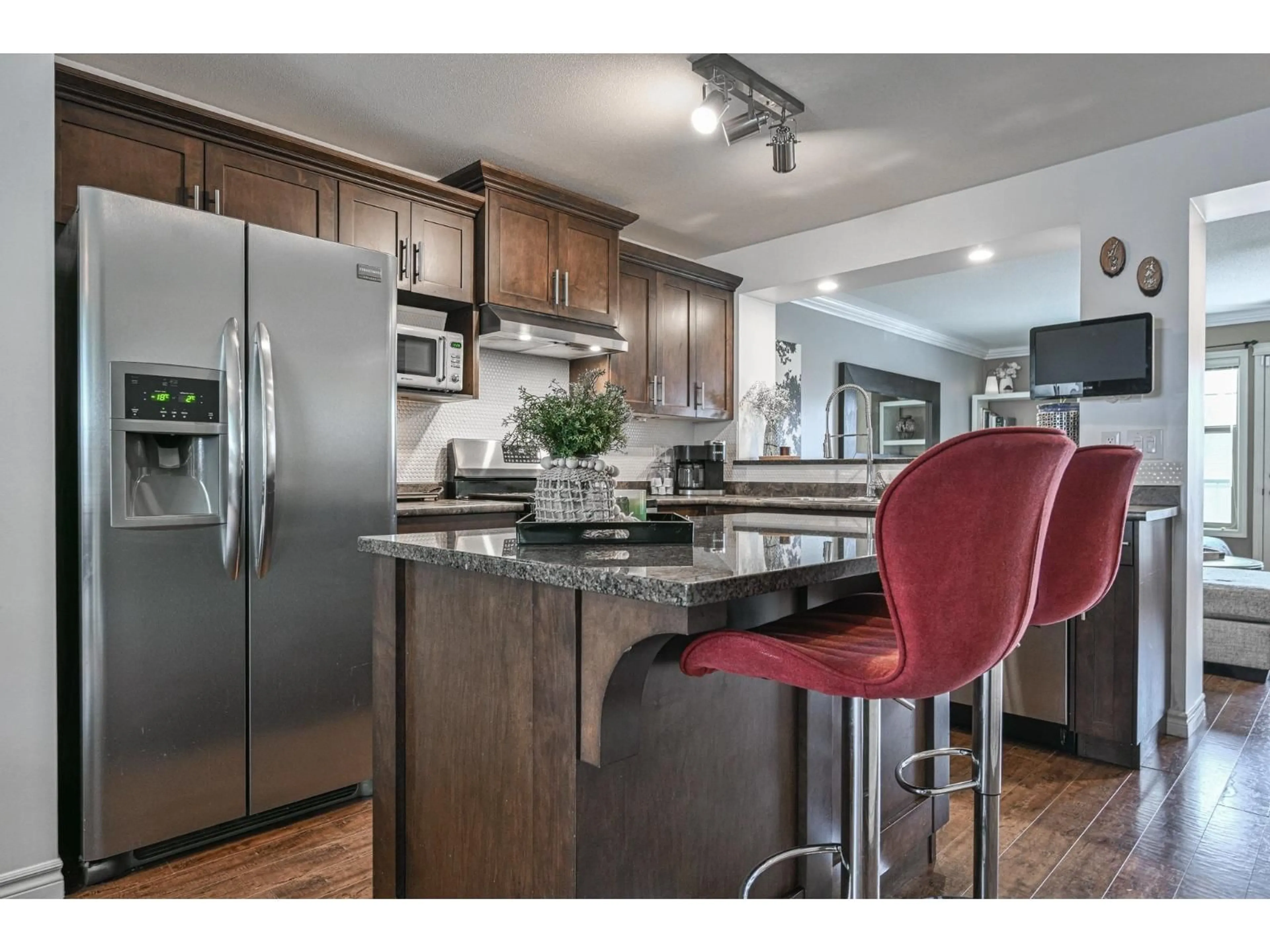 Open concept kitchen, unknown for 26 - 36169 LOWER SUMAS MOUNTAIN, Abbotsford British Columbia V3G0B5