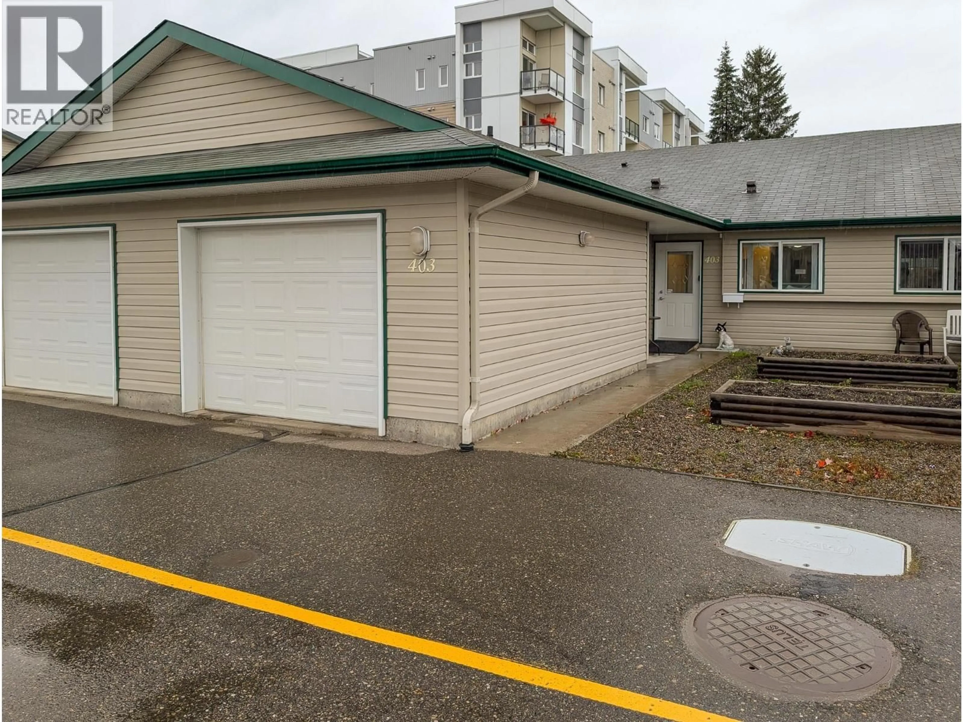 Unknown for 403 - 2911 FERRY AVENUE, Prince George British Columbia V2N1L3