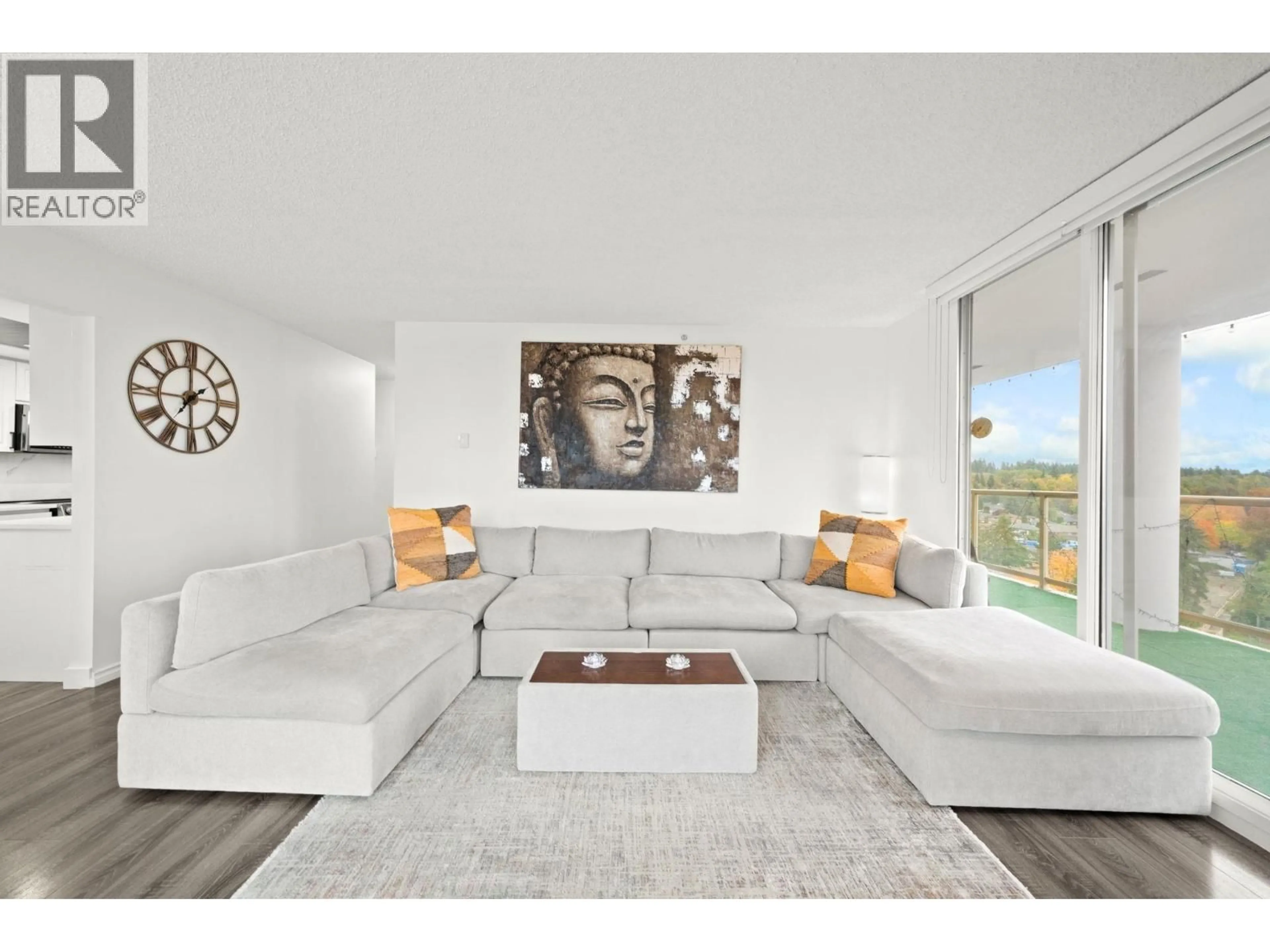 Living room with furniture, unknown for 1002 - 1190 PIPELINE ROAD, Coquitlam British Columbia V3B7T9