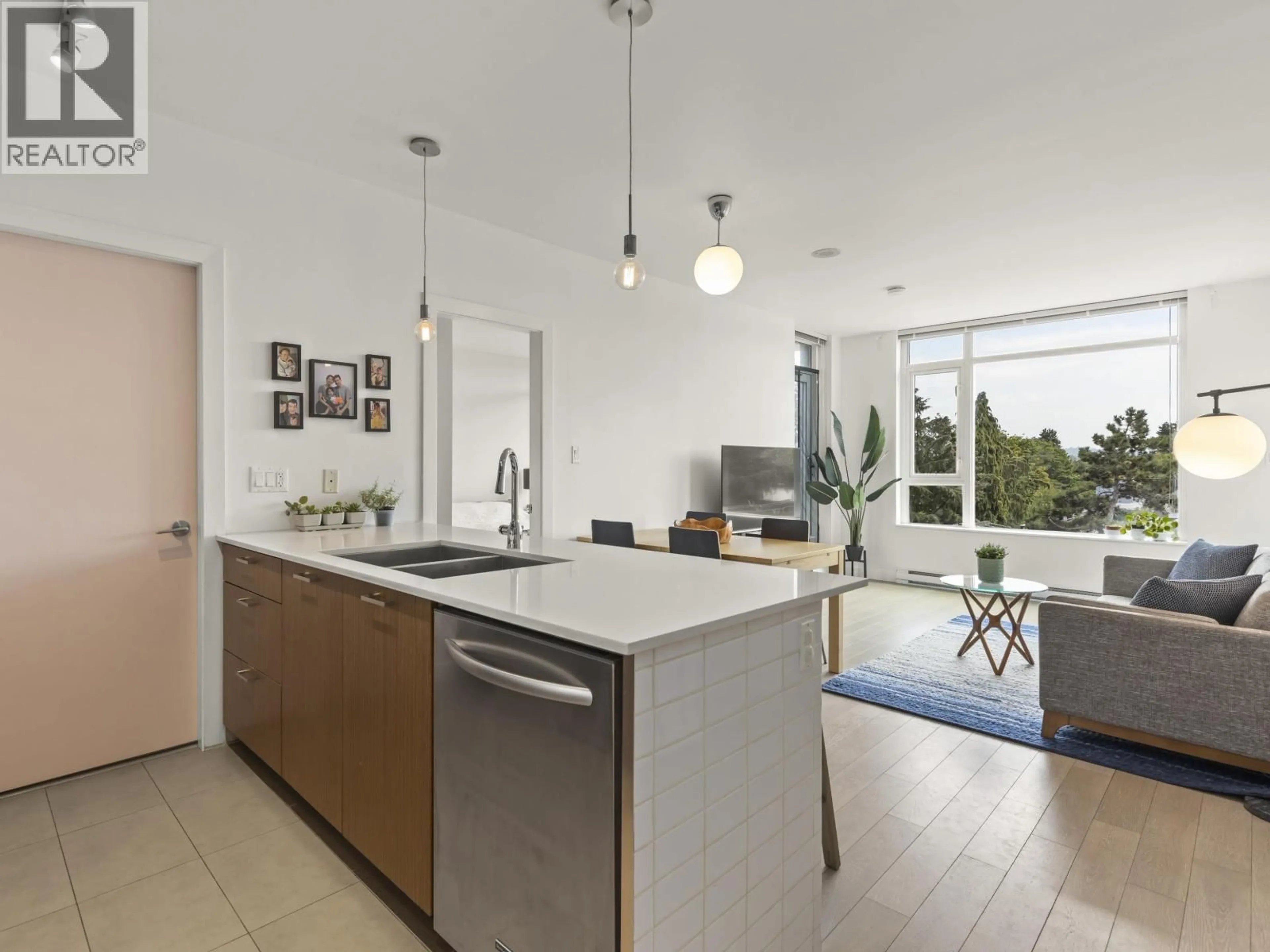 Open concept kitchen, unknown for 507 - 2321 SCOTIA STREET, Vancouver British Columbia V5T0A8