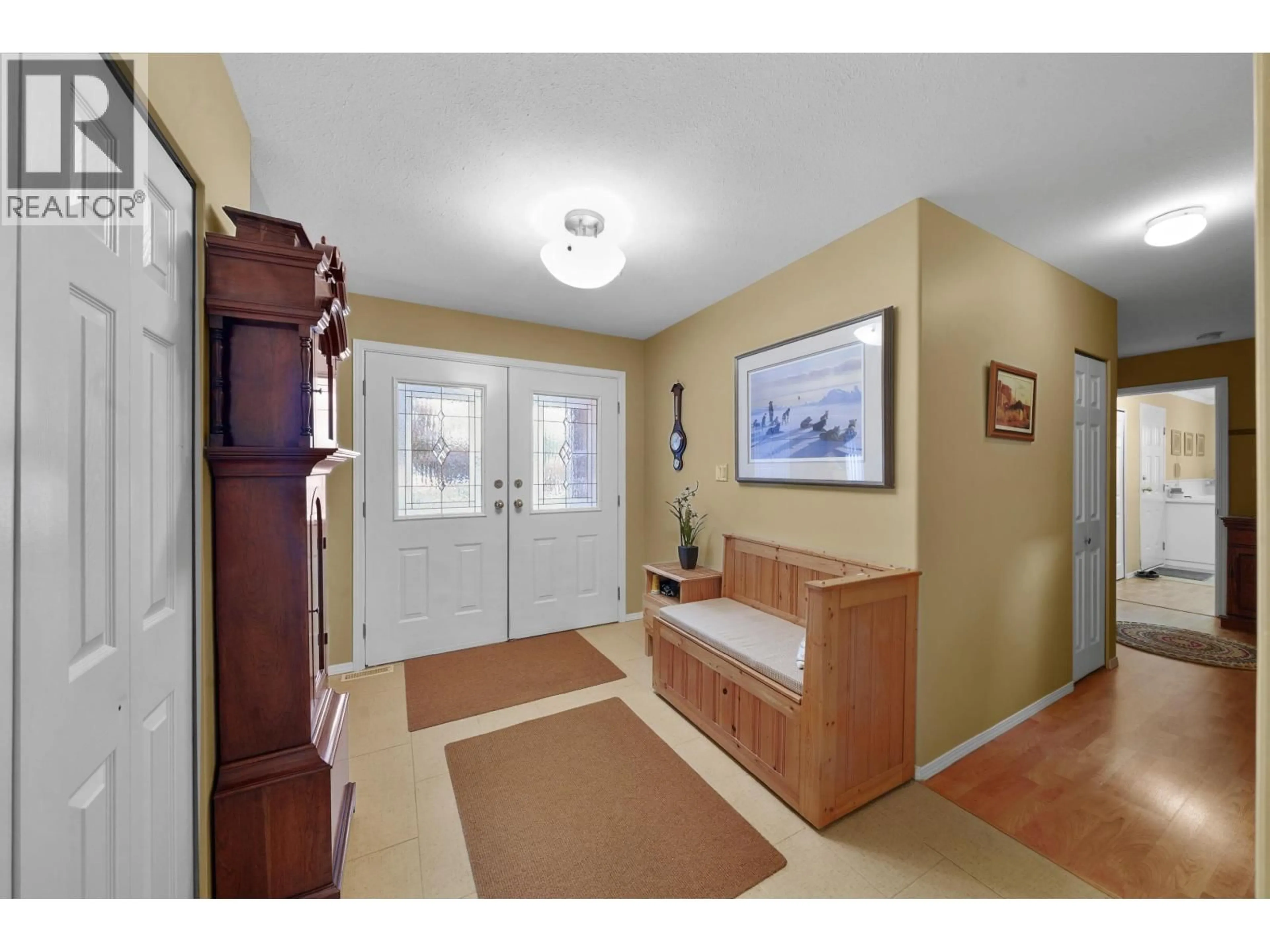 Indoor entryway for 23382 124A AVENUE, Maple Ridge British Columbia V2X0N1