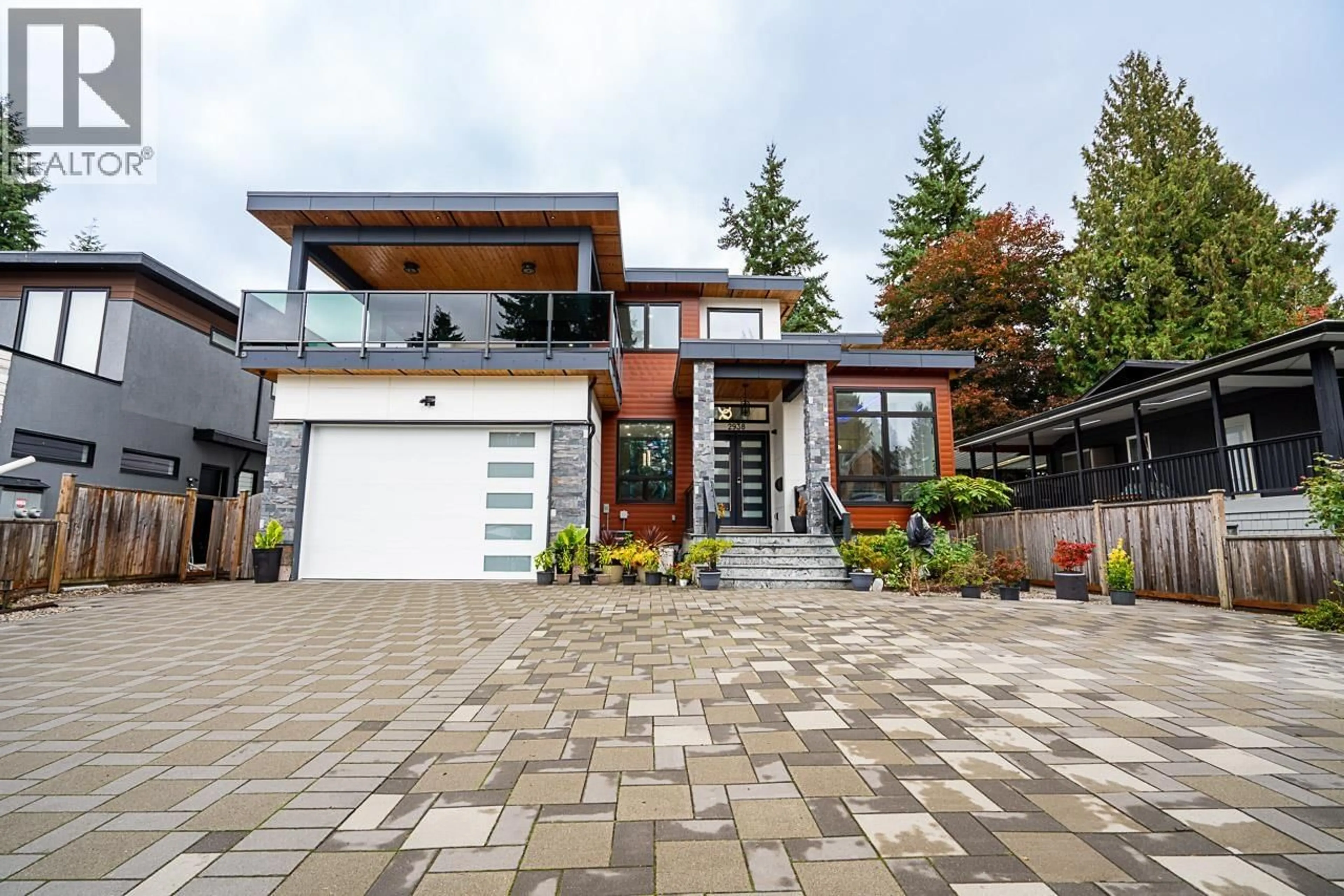 Home with brick exterior material, street for 2938 CUMBERLAND STREET, Port Coquitlam British Columbia V3B3V4