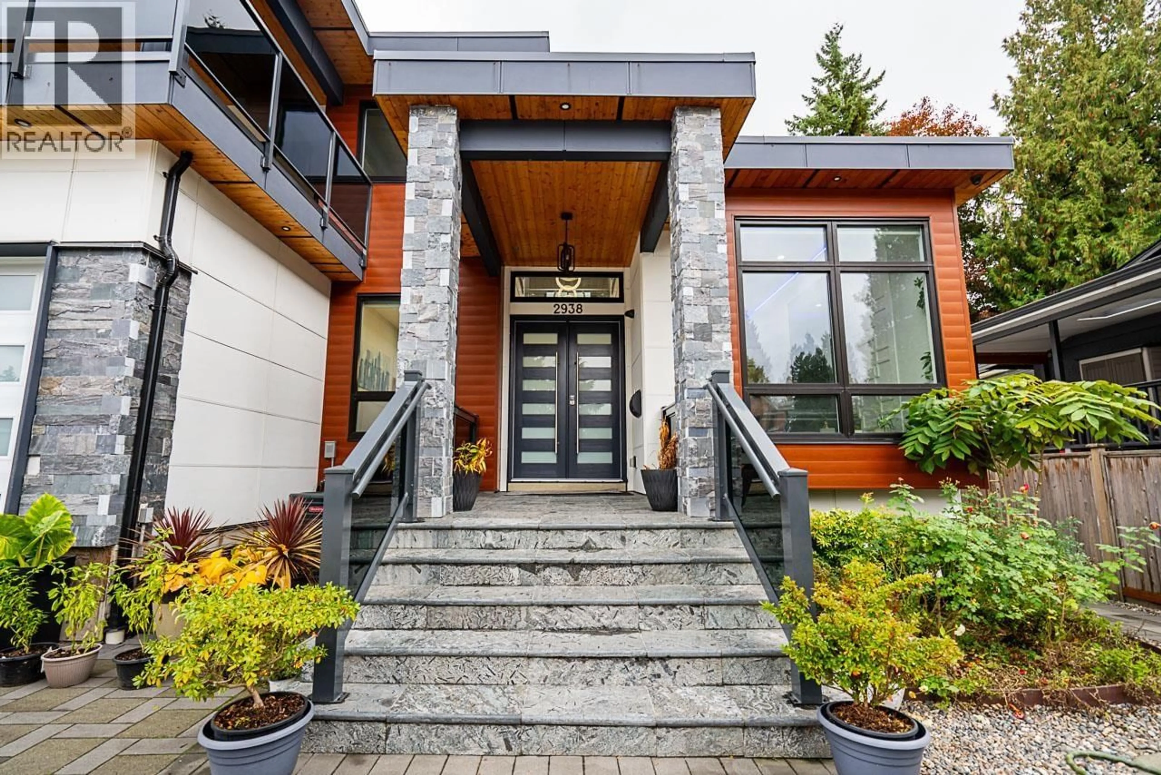 Unknown for 2938 CUMBERLAND STREET, Port Coquitlam British Columbia V3B3V4