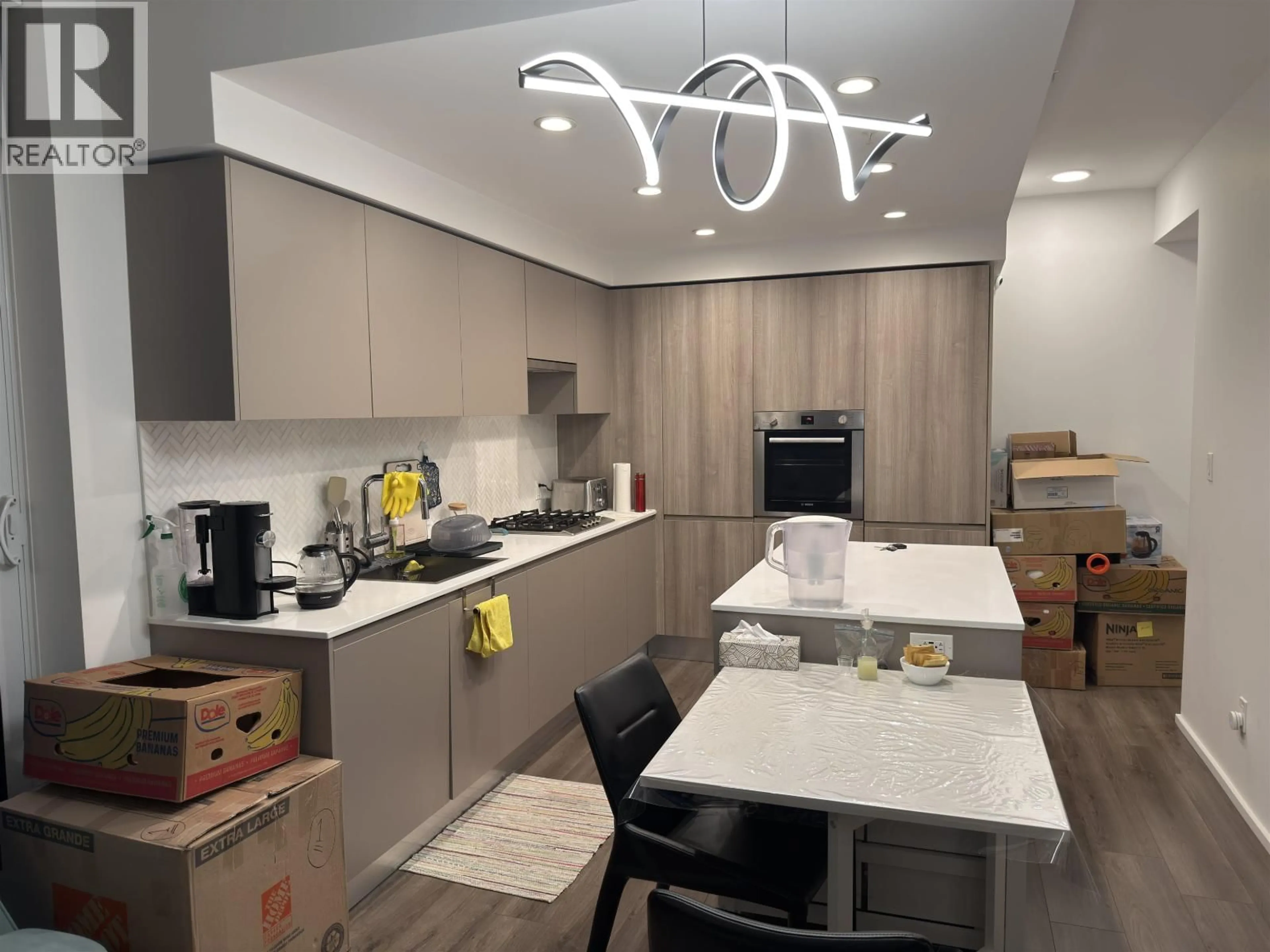 Open concept kitchen, unknown for 3705 - 3809 EVERGREEN PLACE, Burnaby British Columbia V3J0M1