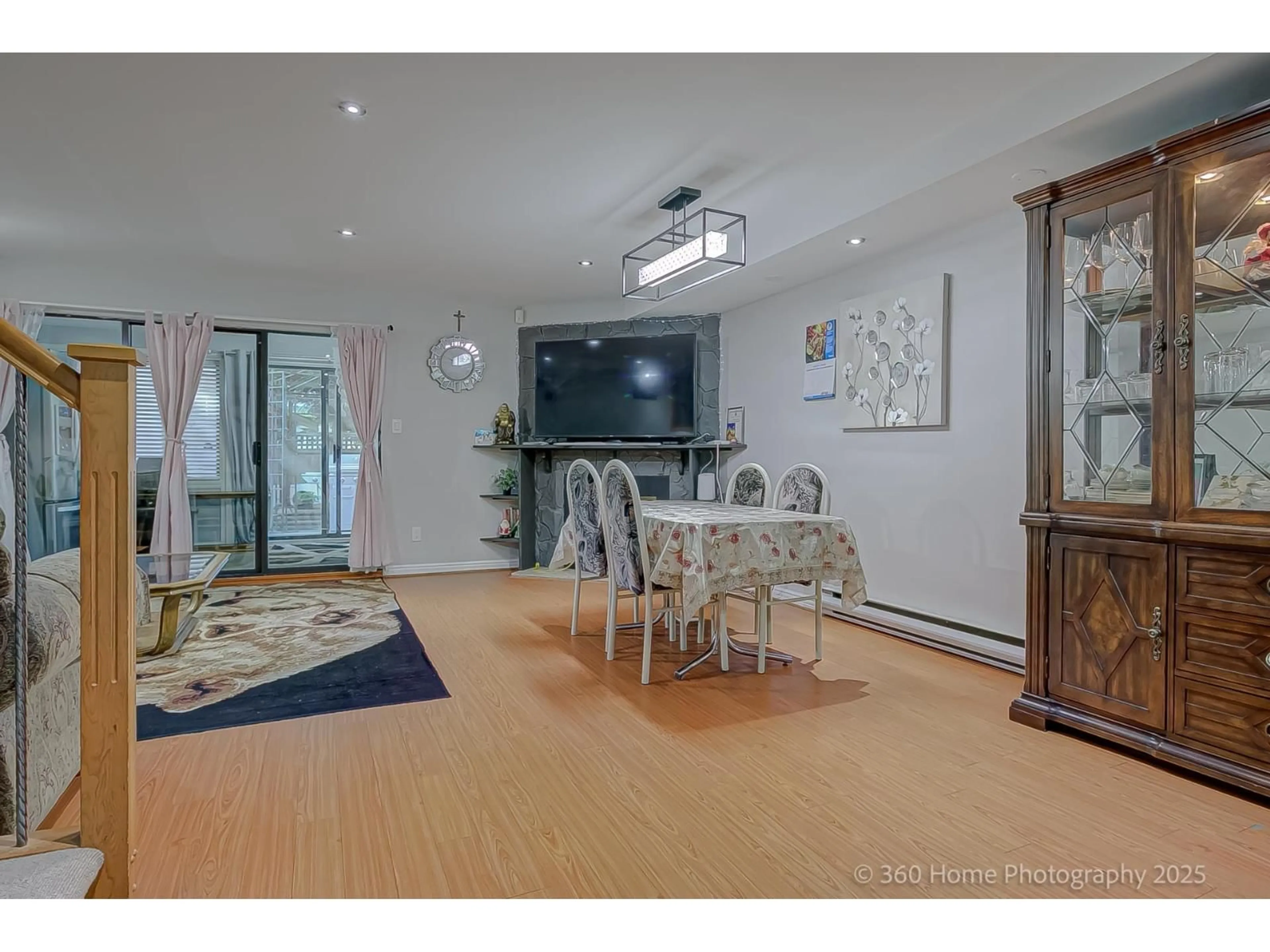 Dining room, unknown for 35 - 7533 140, Surrey British Columbia V3W5J9