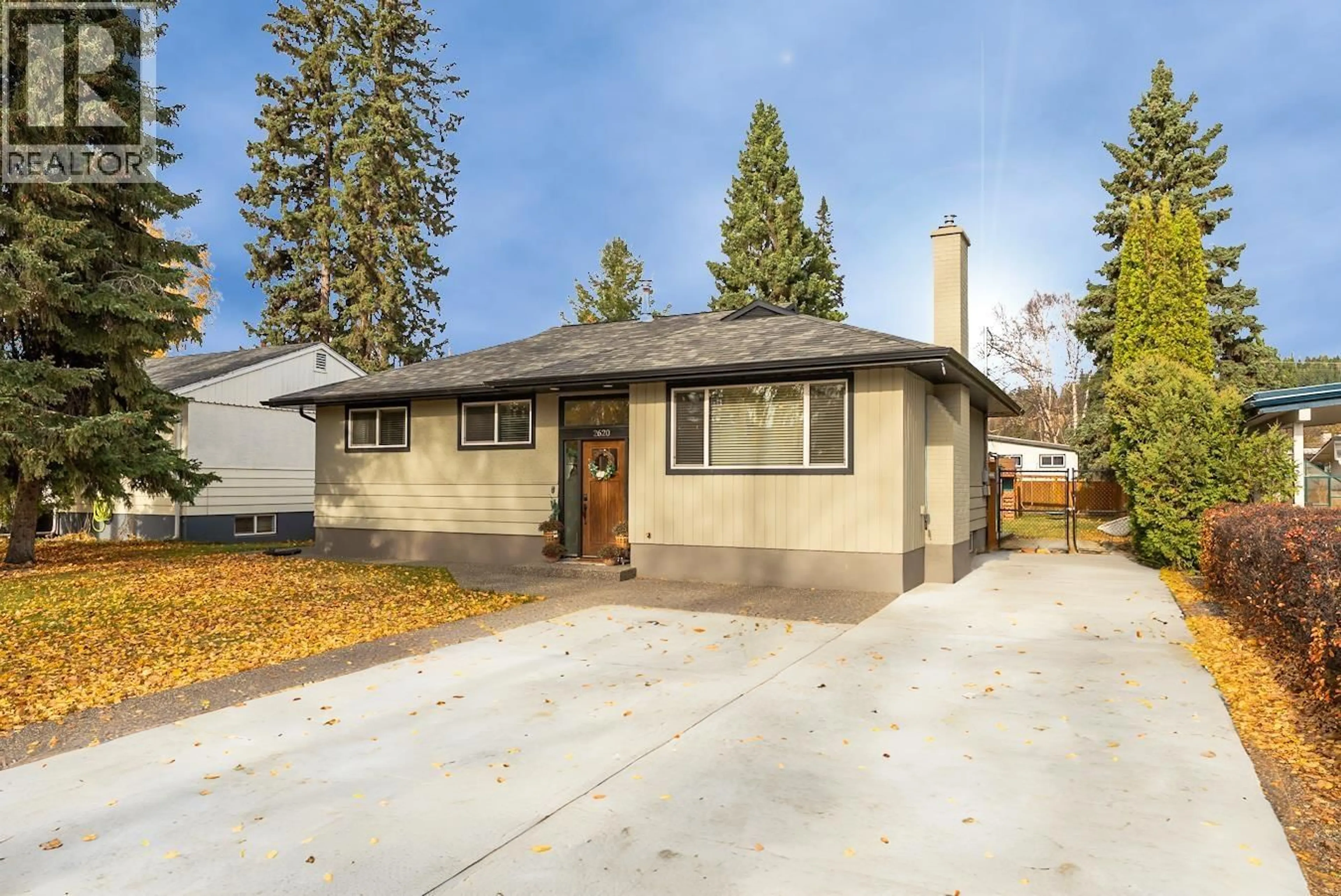 Home with vinyl exterior material, street for 2620 1ST AVENUE, Prince George British Columbia V2M1B7