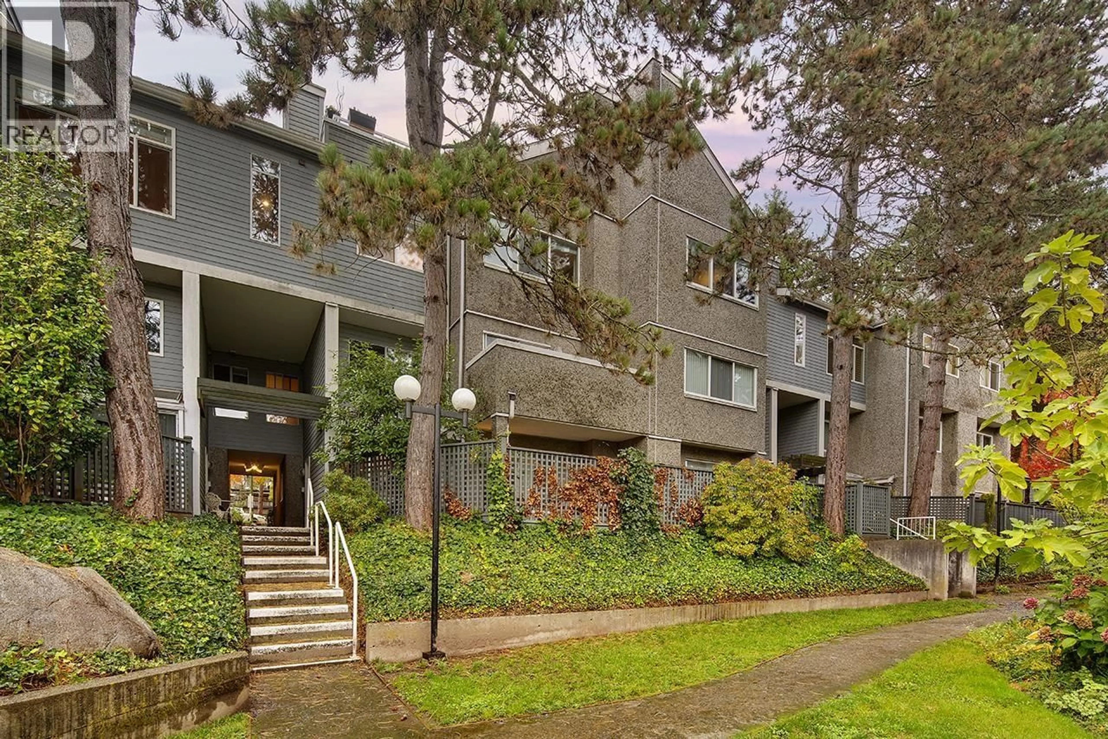 Unknown for 3380 MARQUETTE CRESCENT, Vancouver British Columbia V5S4K4