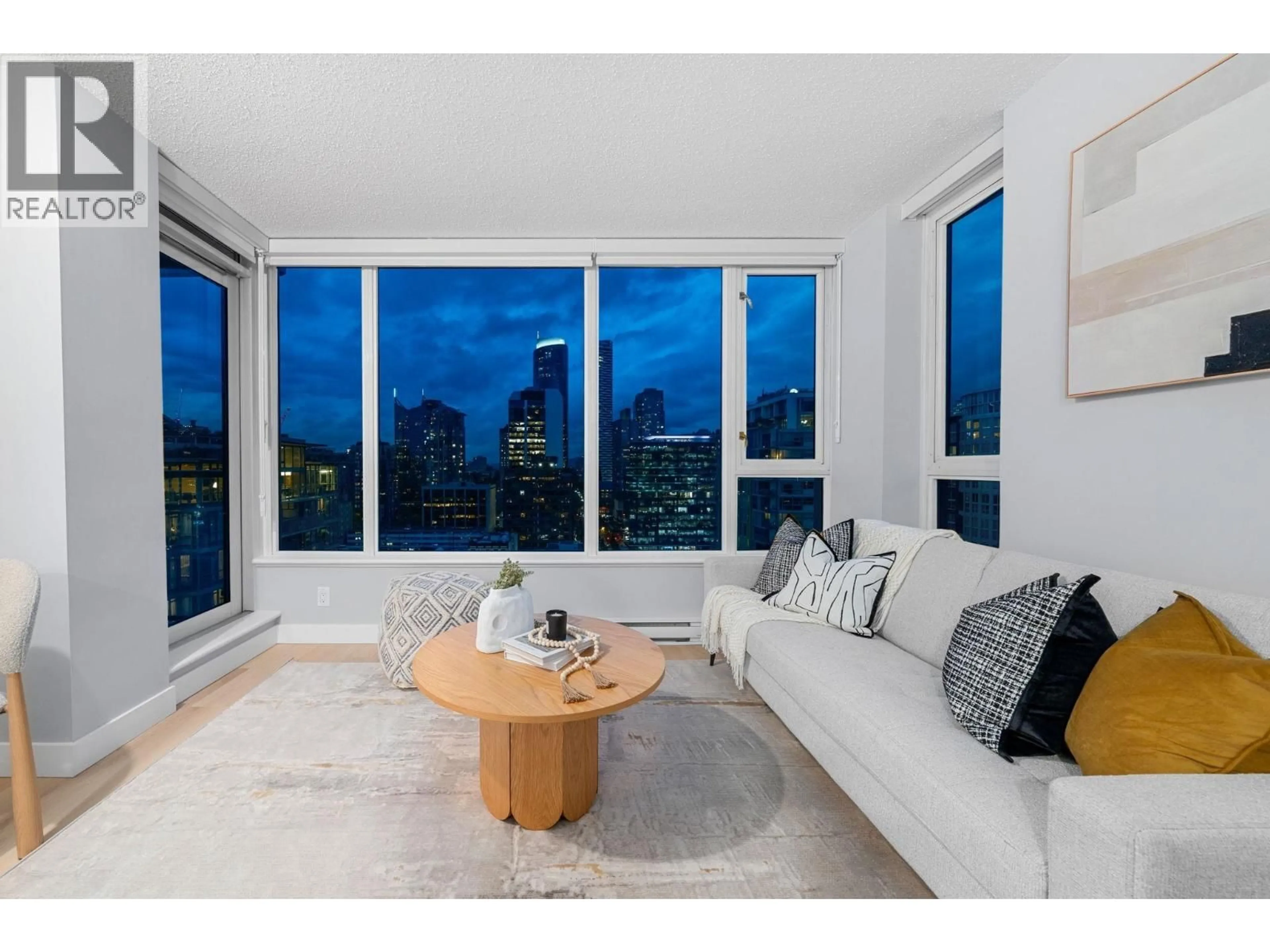 Living room with furniture, wood/laminate floor for 2101 - 1001 RICHARDS STREET, Vancouver British Columbia V6B1J6
