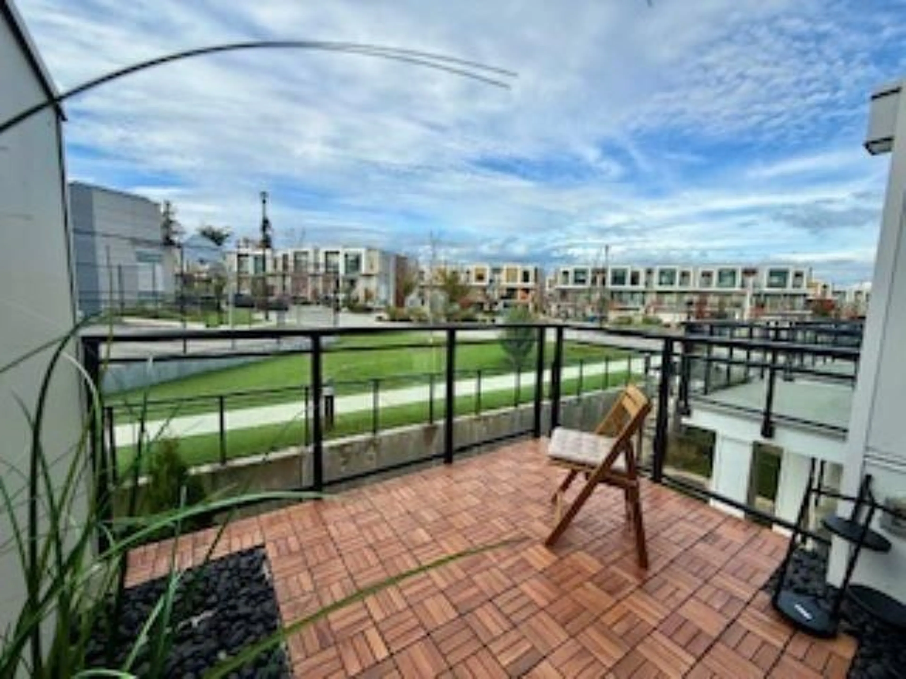 Patio, water/lake/river/ocean view for 463 - 46150 THOMAS ROAD, Chilliwack British Columbia V2R6B3