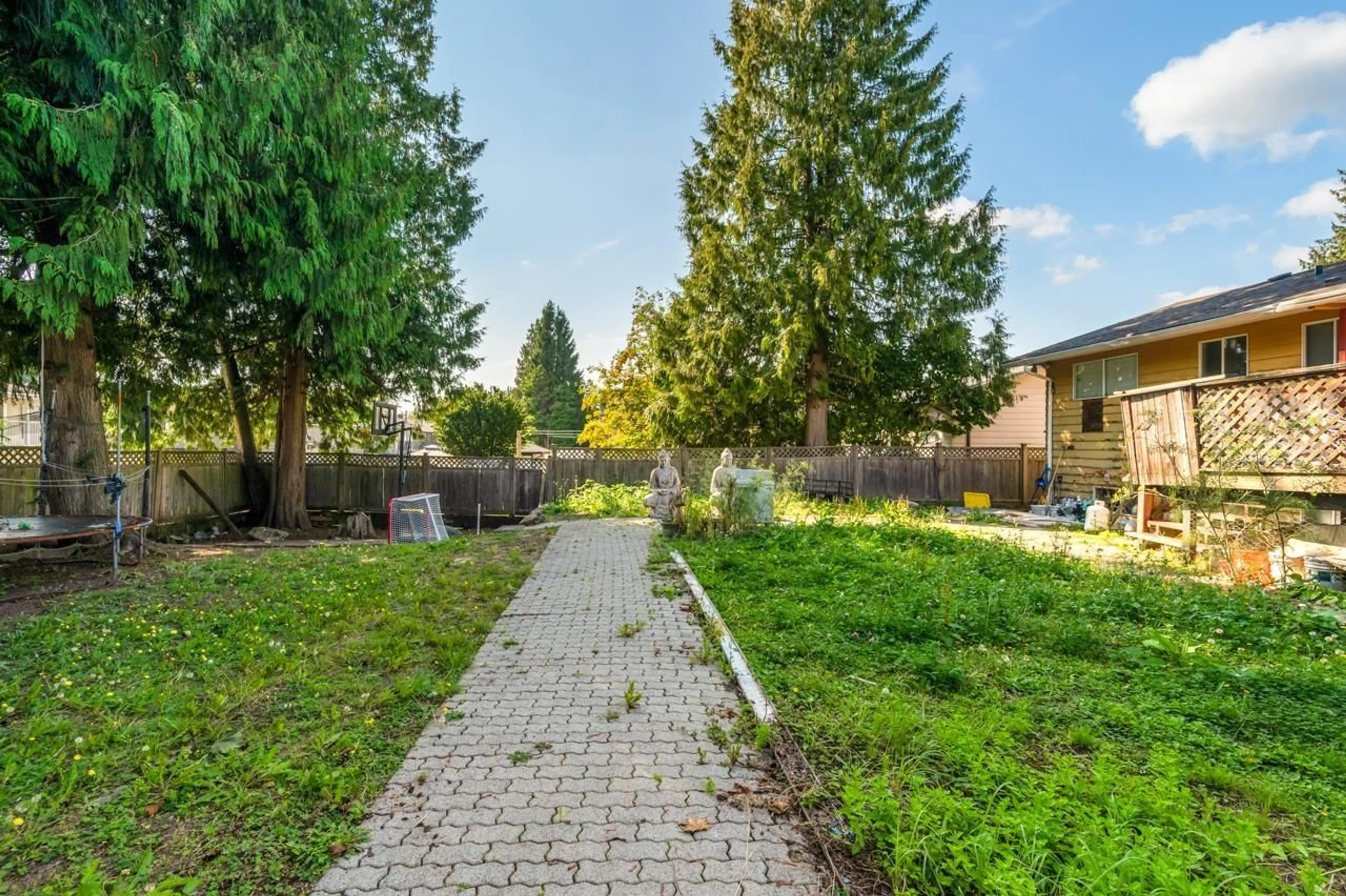 Patio, street for 11726 94A, Delta British Columbia V4C3S3