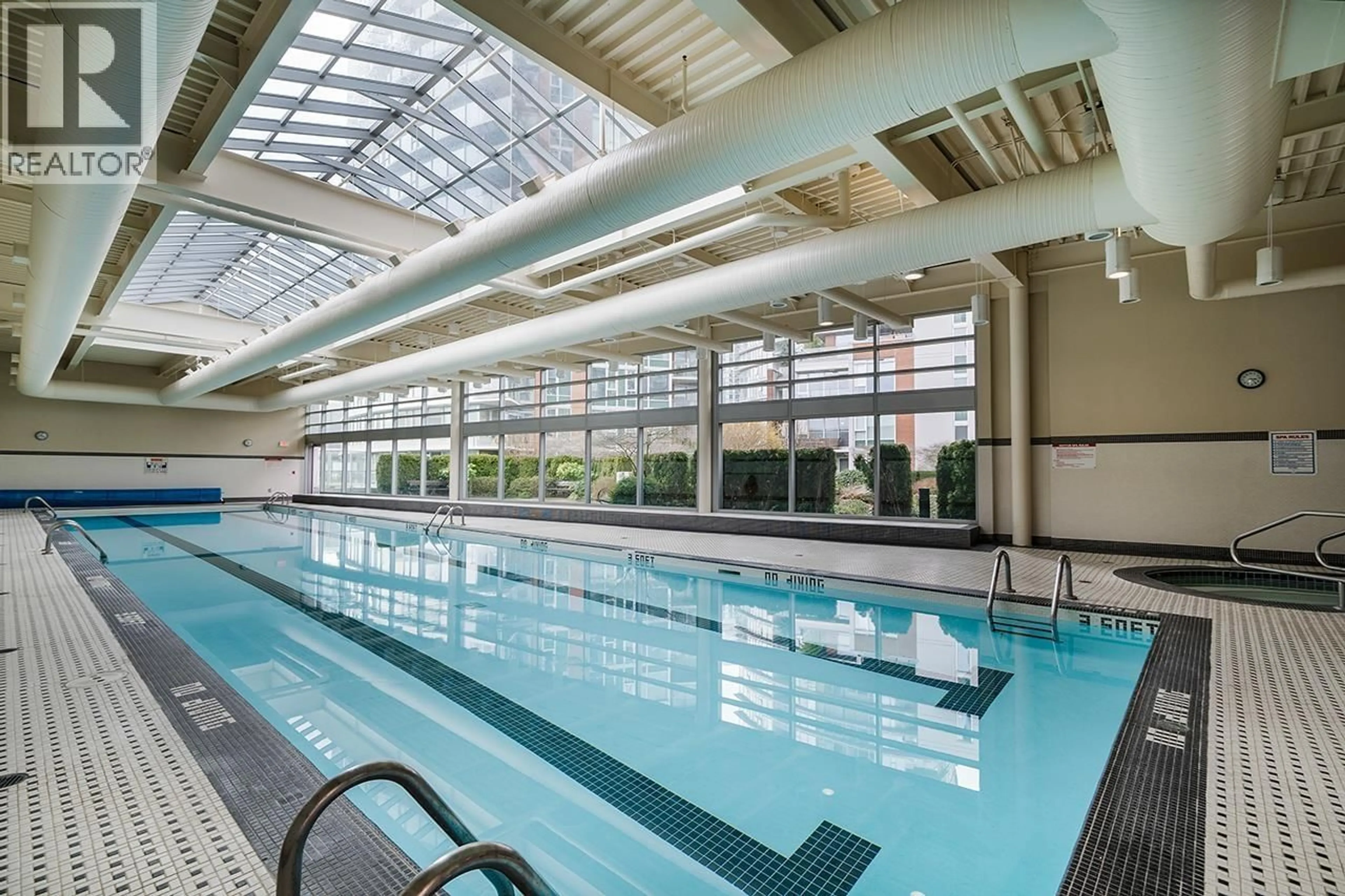 Pool for 907 - 58 KEEFER PLACE, Vancouver British Columbia V6B0B8