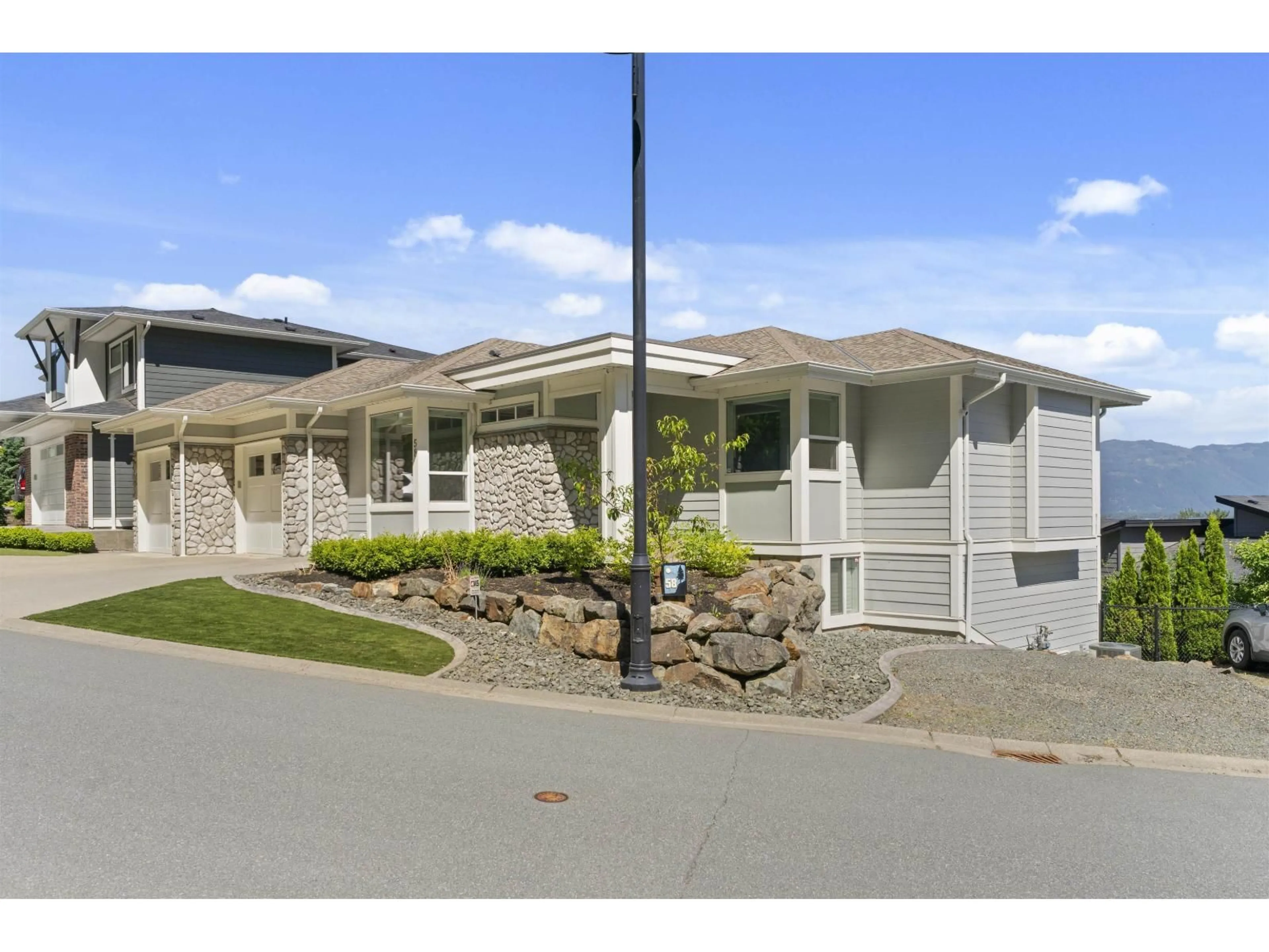 Home with vinyl exterior material, street for 58 - 50778 LEDGESTONE PLACE, Chilliwack British Columbia V2P0E7