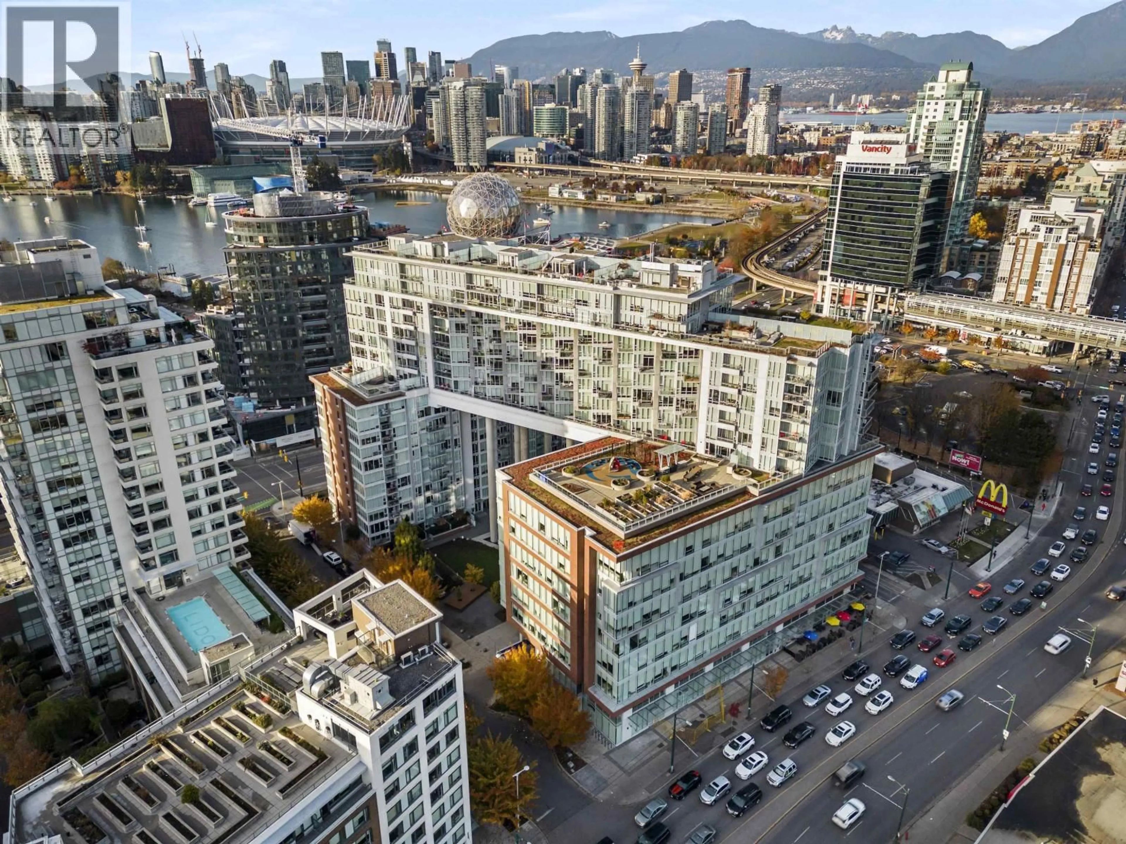 A pic from outside/outdoor area/front of a property/back of a property/a pic from drone, city buildings view from balcony for 206 - 1618 QUEBEC STREET, Vancouver British Columbia V6A0C5
