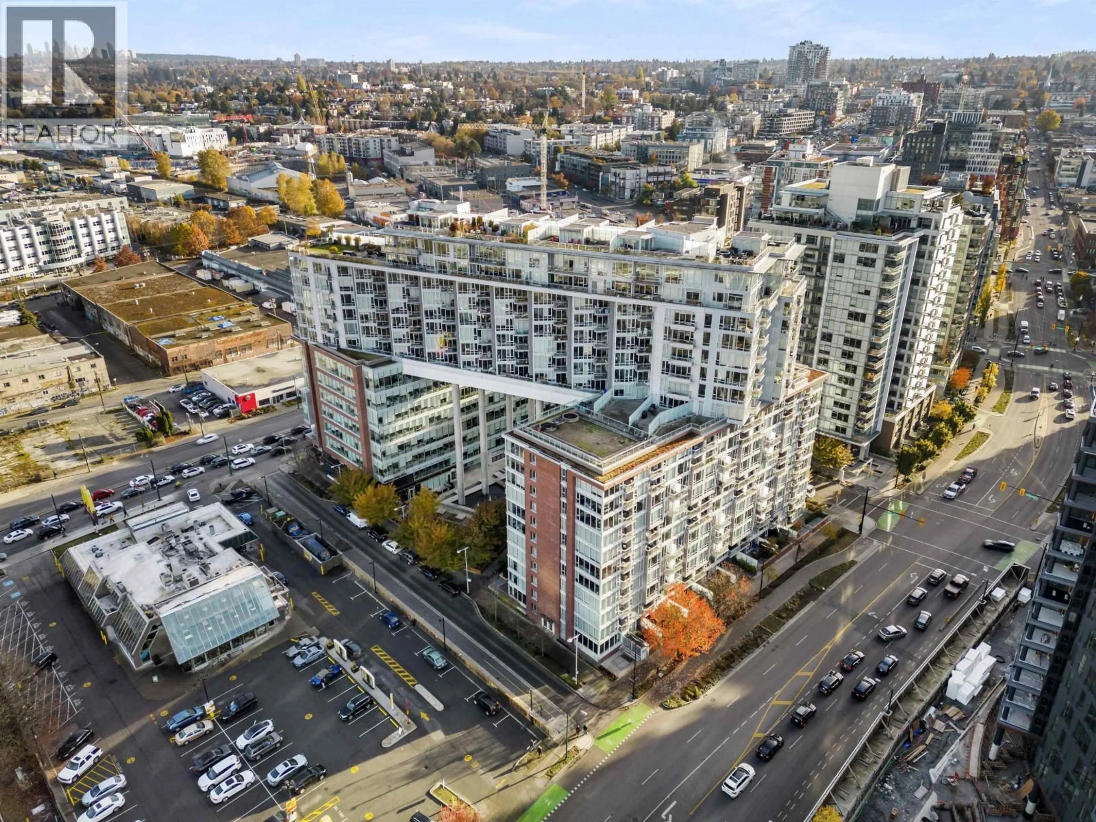 A pic from outside/outdoor area/front of a property/back of a property/a pic from drone, city buildings view from balcony for 206 - 1618 QUEBEC STREET, Vancouver British Columbia V6A0C5