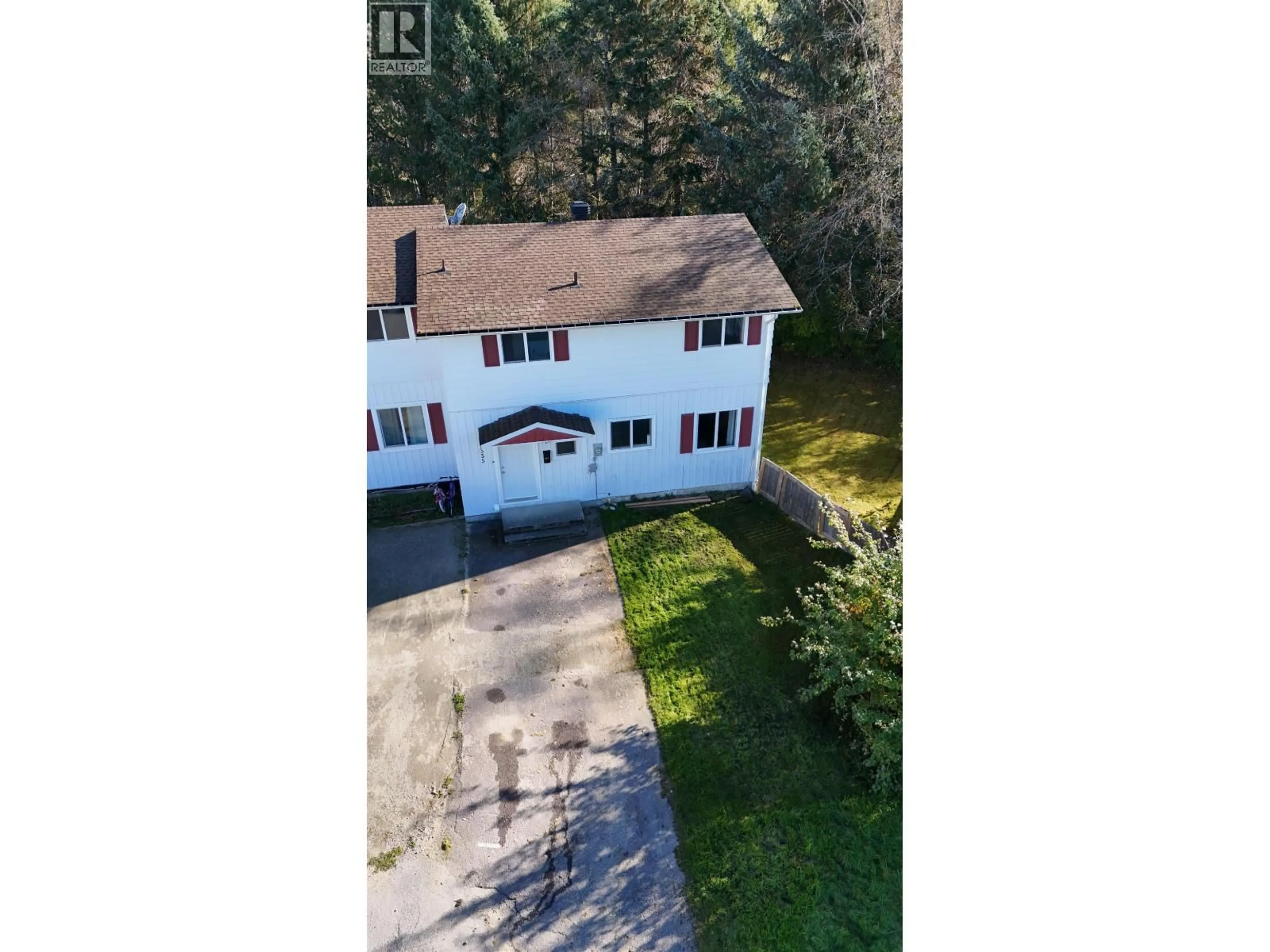 A pic from outside/outdoor area/front of a property/back of a property/a pic from drone, unknown for 1335 TWEEDSMUIR AVENUE, Kitimat British Columbia V8C1C2