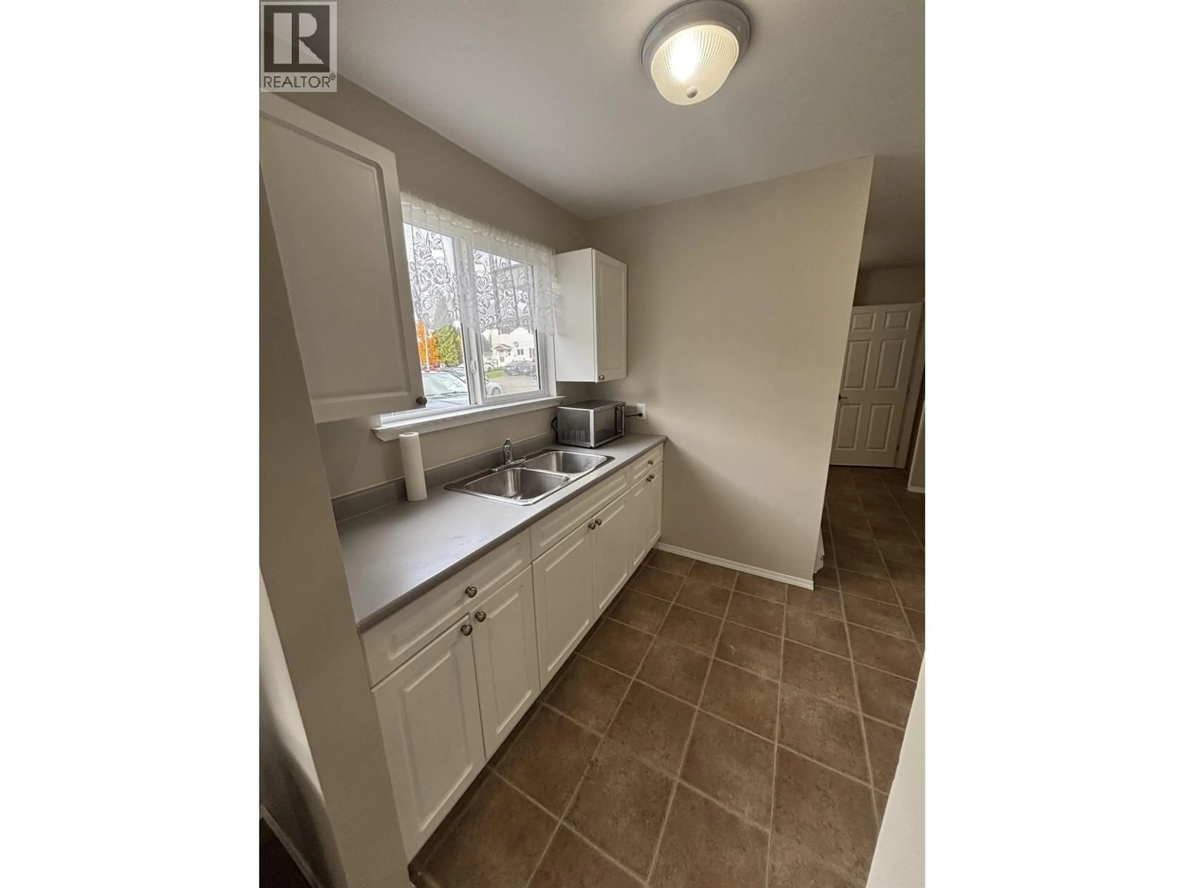 Standard kitchen, unknown for 1335 TWEEDSMUIR AVENUE, Kitimat British Columbia V8C1C2