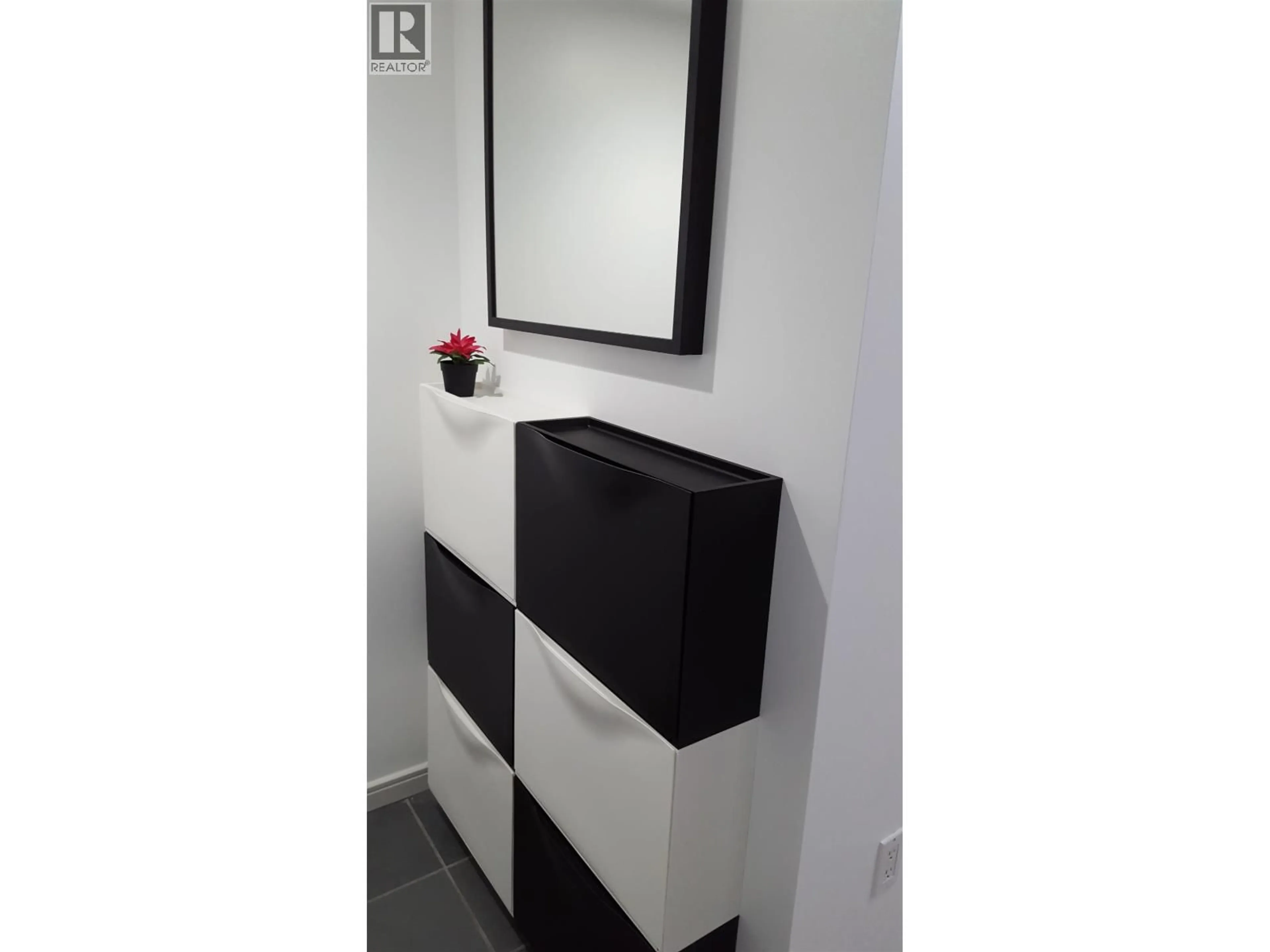 Unknown for 305 - 1068 HORNBY STREET, Vancouver British Columbia V6Z2Y7