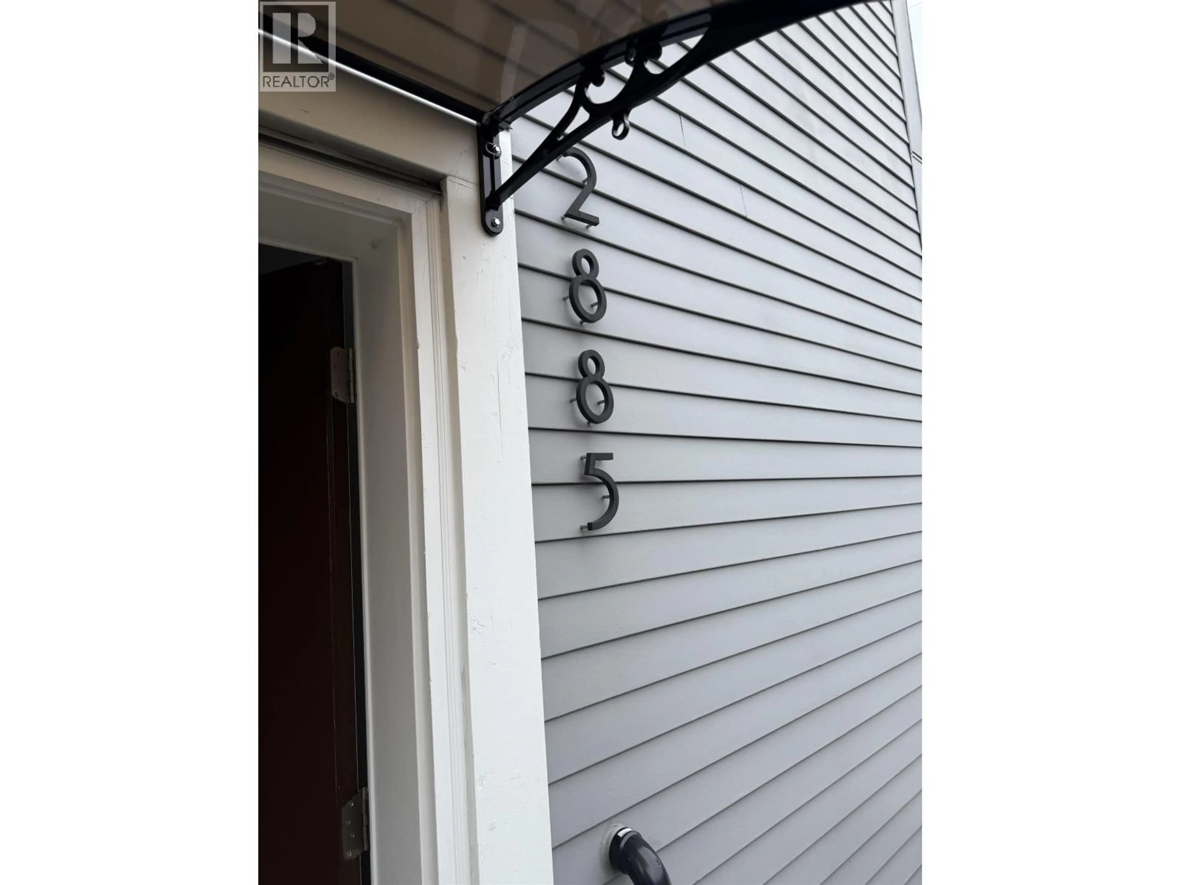 Indoor entryway for 2885 GEORGIA STREET, Vancouver British Columbia V5K2K3