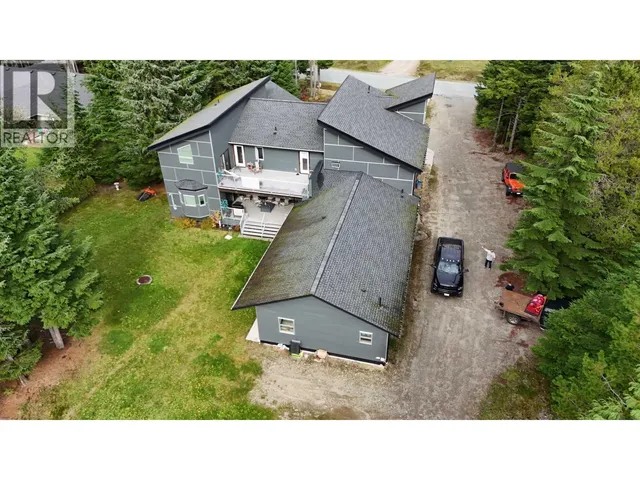 155 DEWBERRY STREET, Kitimat 3