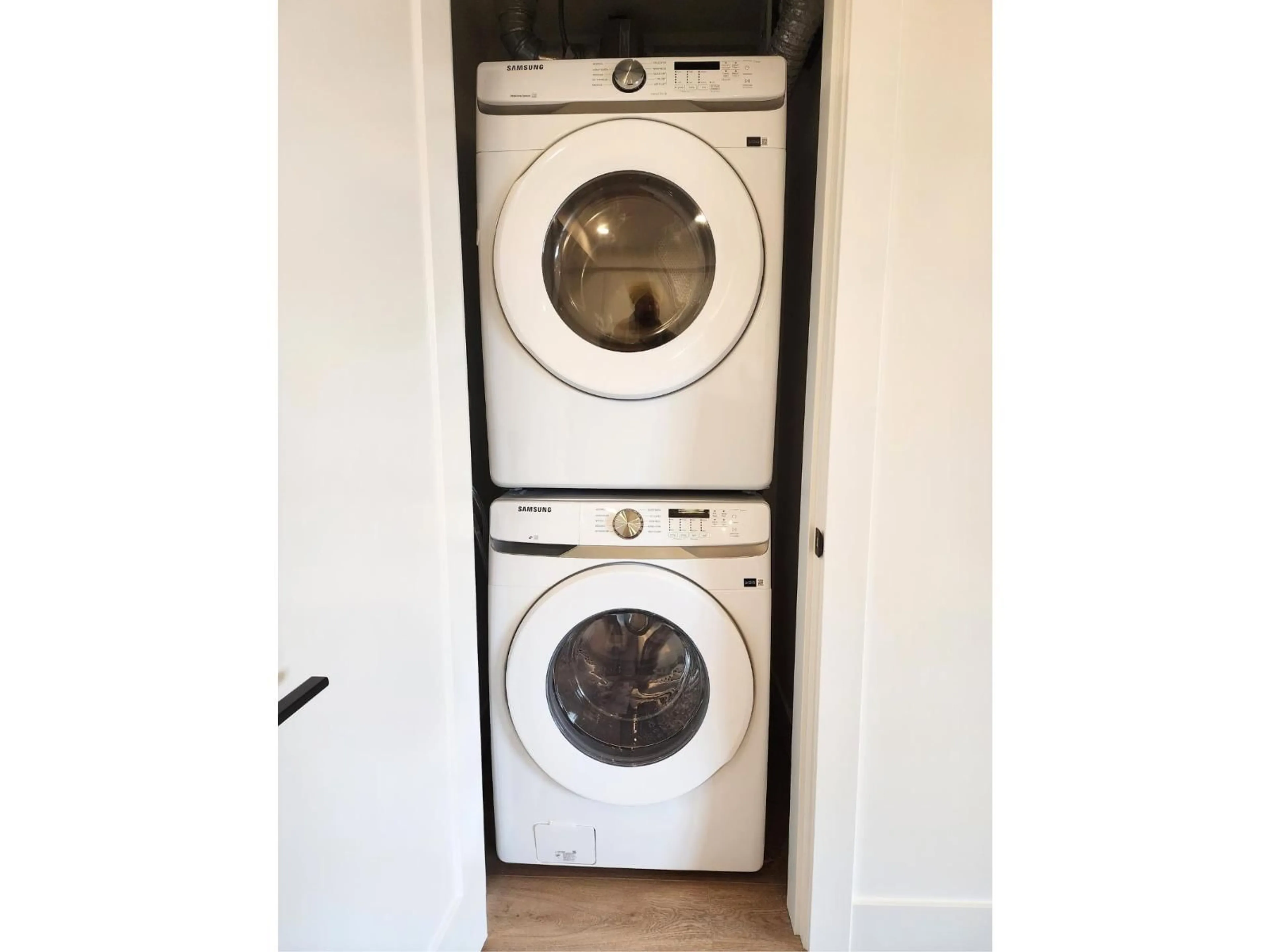 Laundry room for 101 - 20286 72B, Langley British Columbia V0V0V0