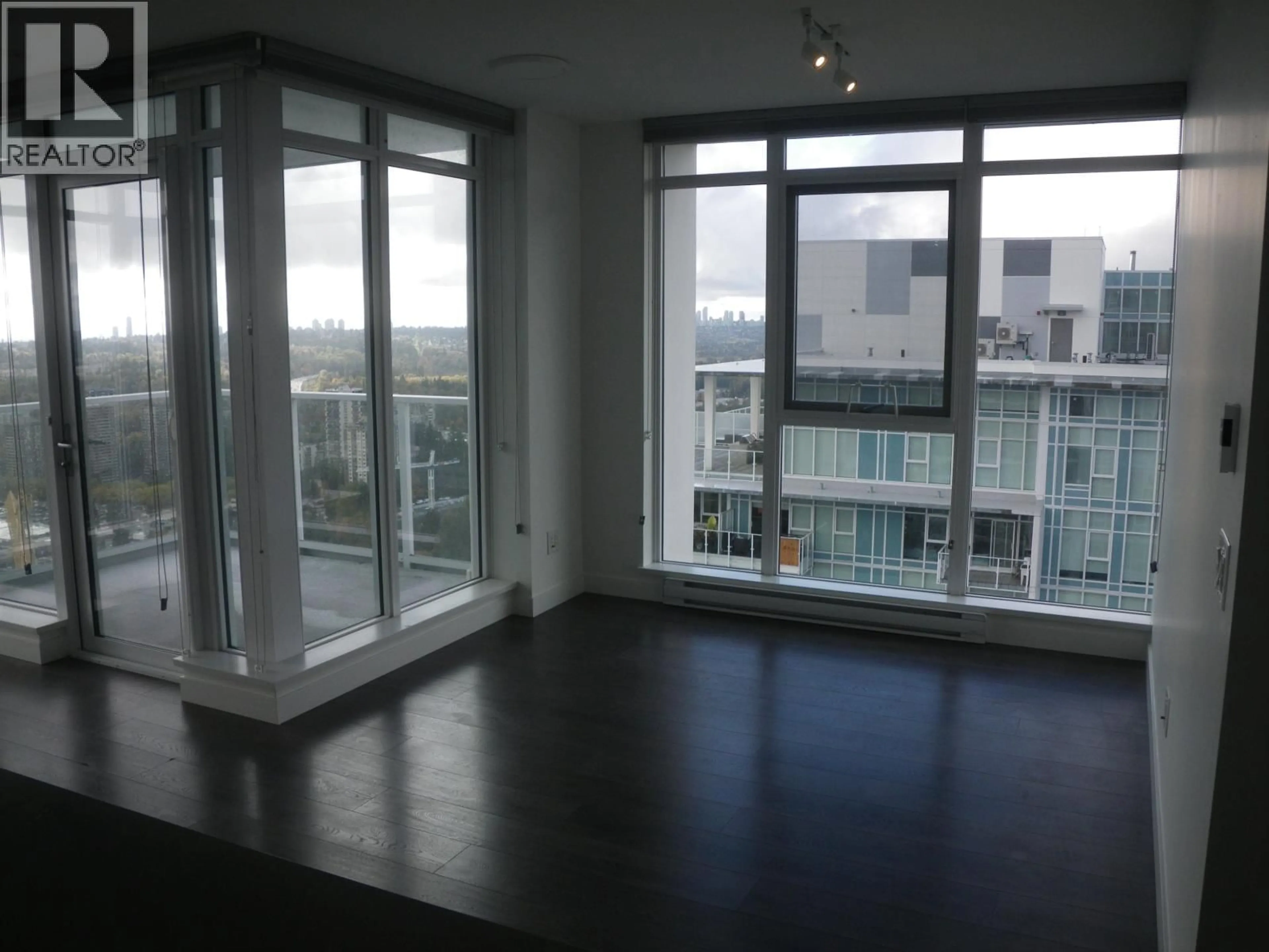 A pic of a room for 2907 - 657 WHITING WAY, Coquitlam British Columbia V3J0J6