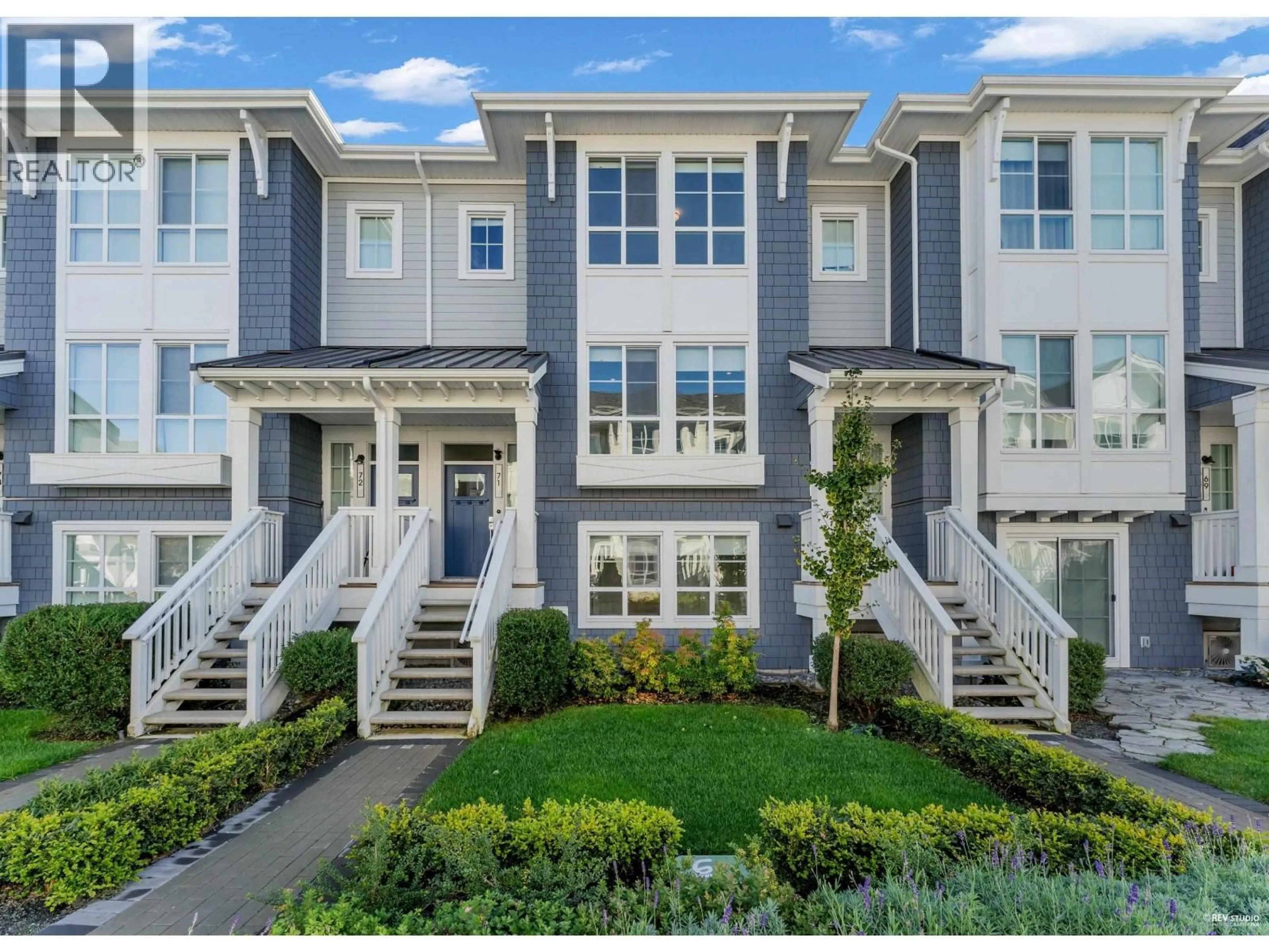 Home with vinyl exterior material, street for 71 - 5311 ADMIRAL WAY, Delta British Columbia V4K0E2