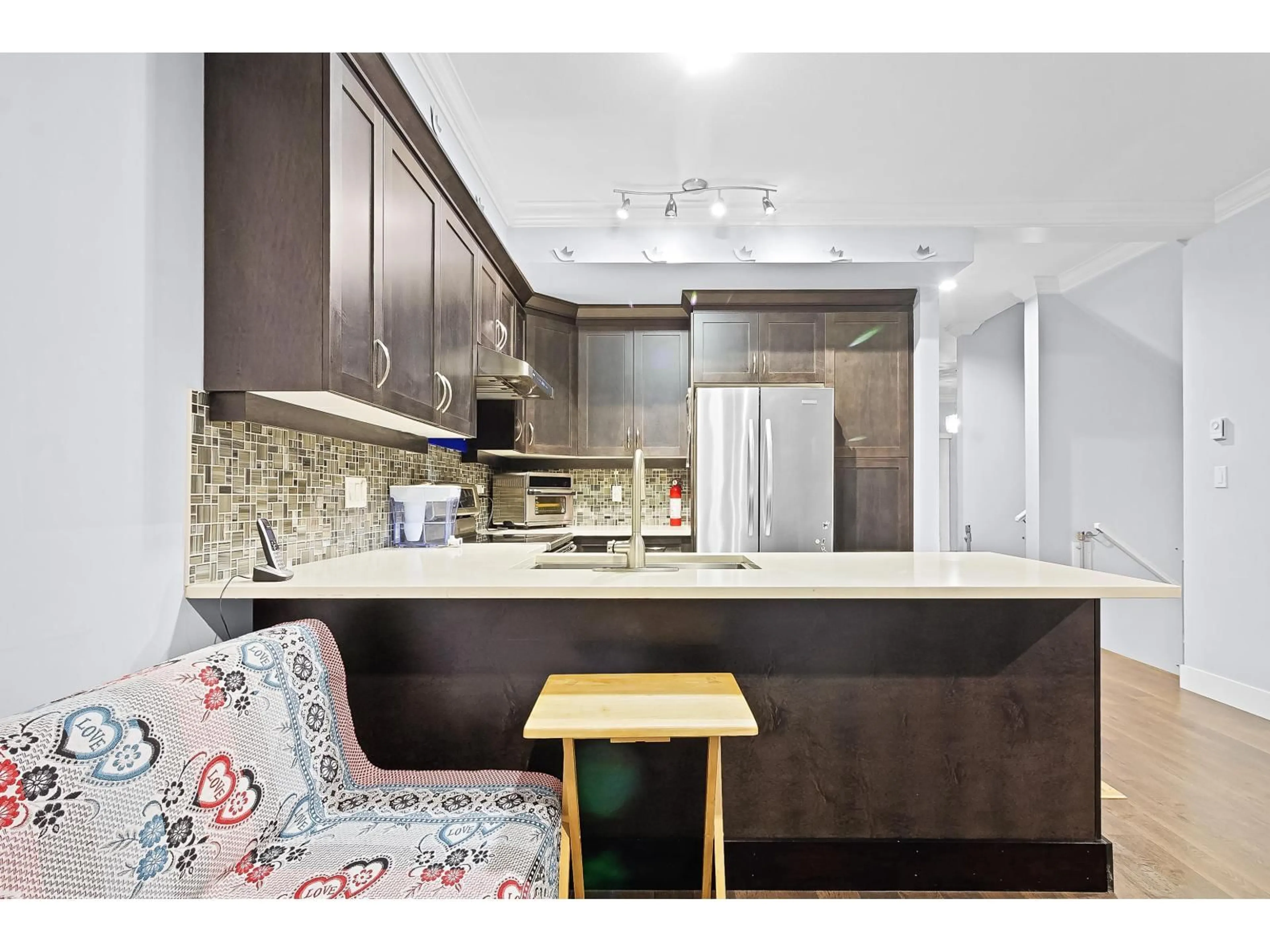 Open concept kitchen, unknown for 35 - 12775 63, Surrey British Columbia V3X0E9