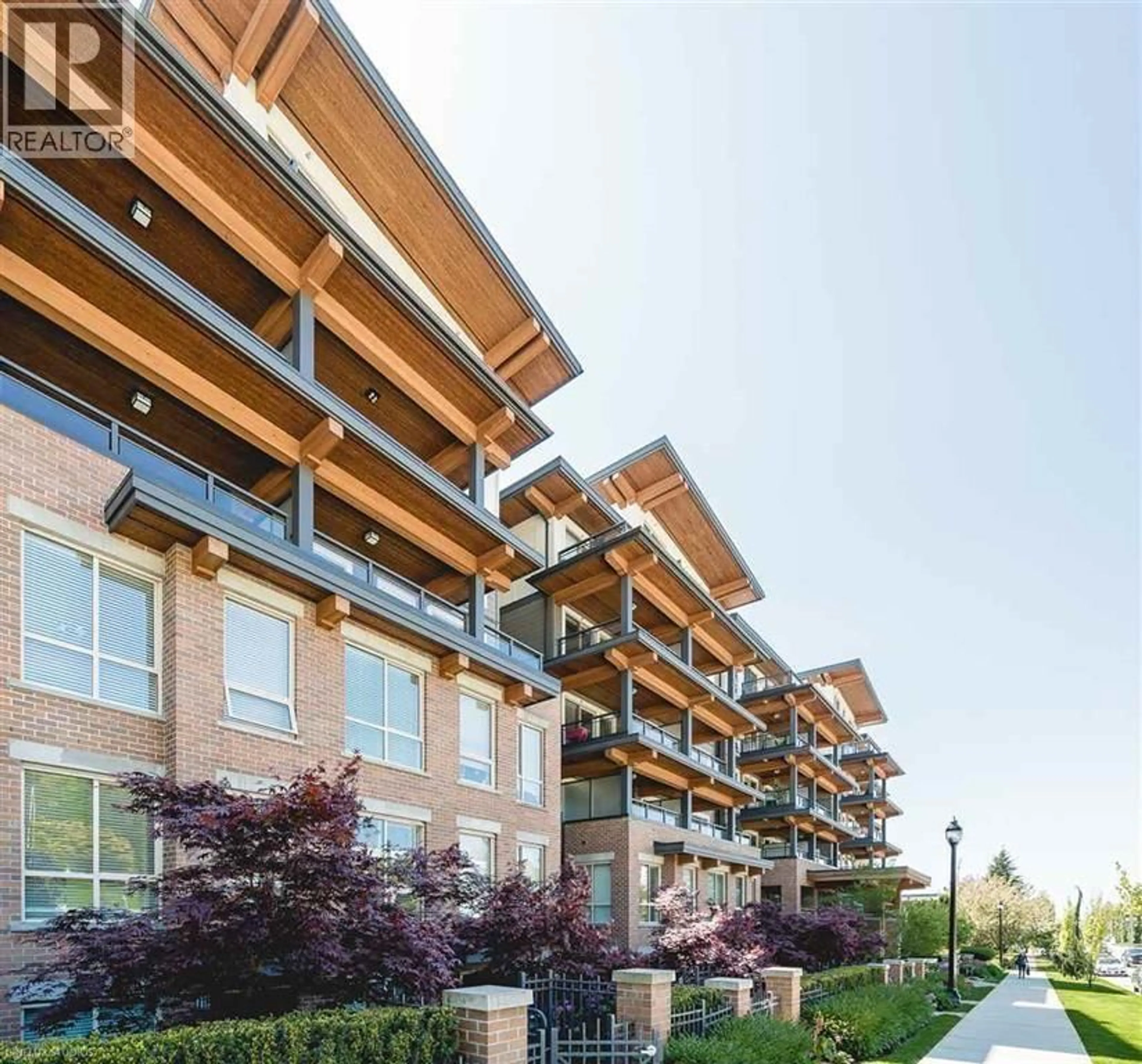 Patio, building for 510 - 500 ROYAL AVENUE, New Westminster British Columbia V3L0G5