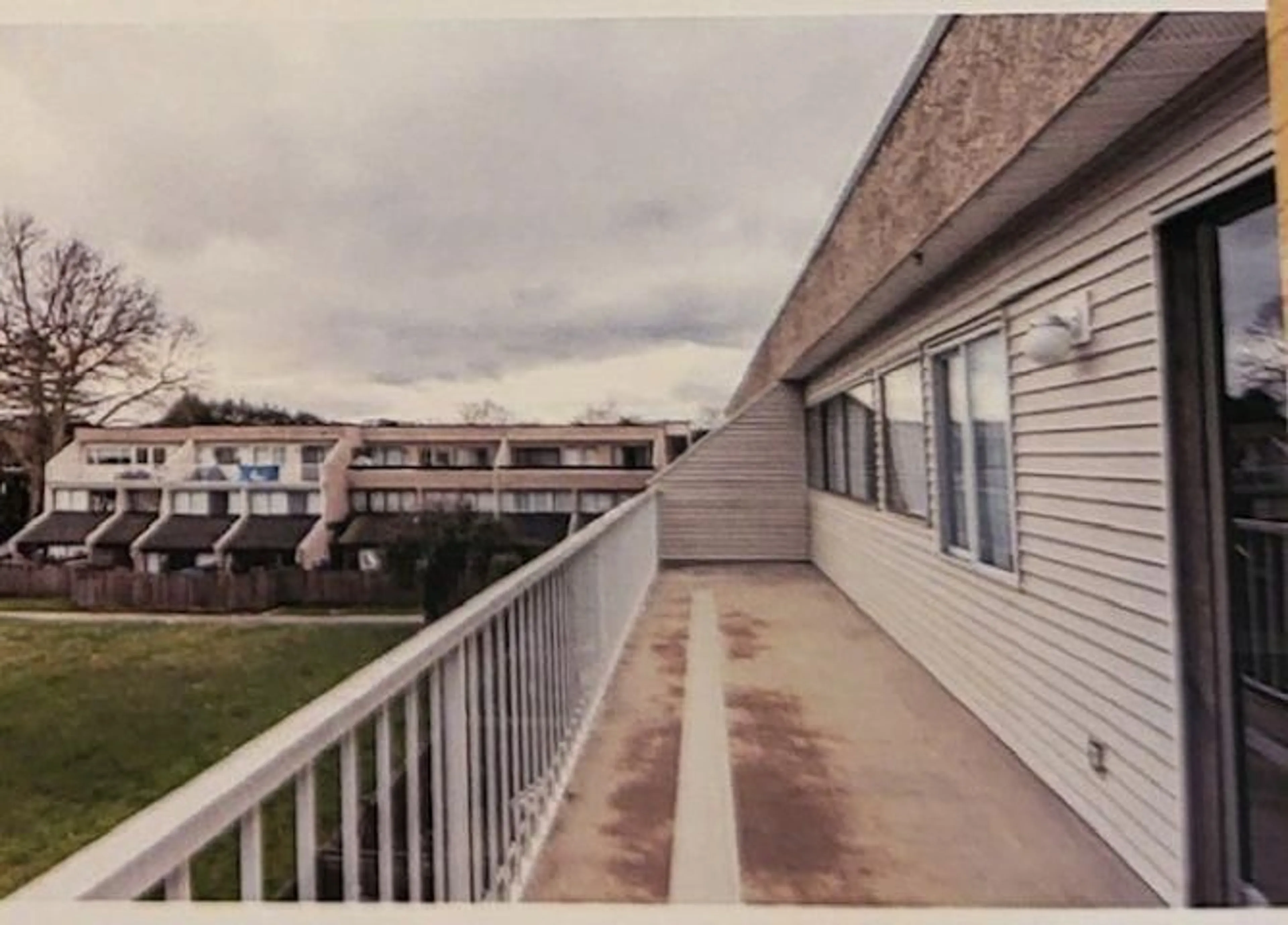 Unknown for 43 - 17706 60, Surrey British Columbia V3S1V2