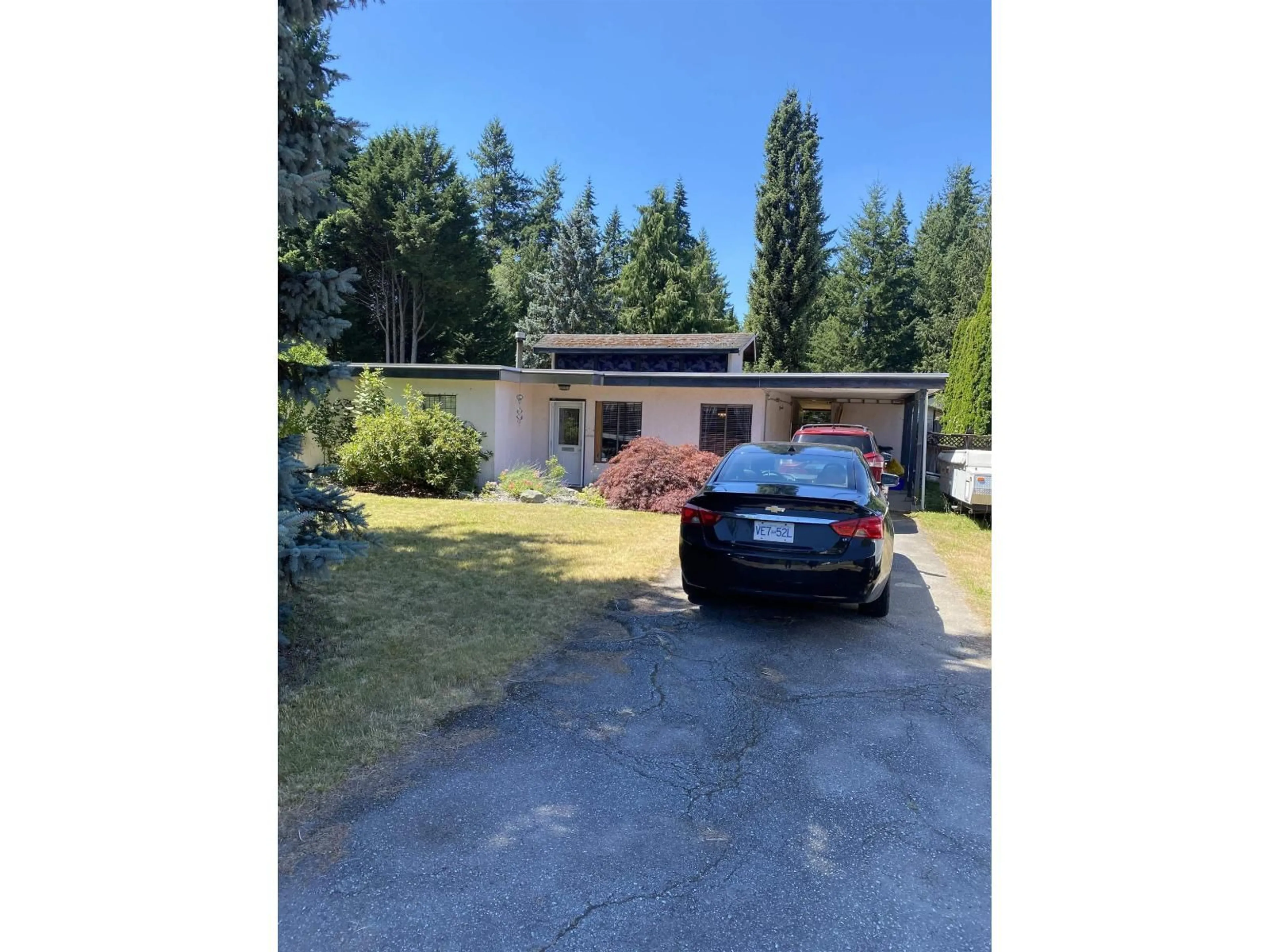 A pic from outside/outdoor area/front of a property/back of a property/a pic from drone, street for 3741 207B, Langley British Columbia V3A2G2