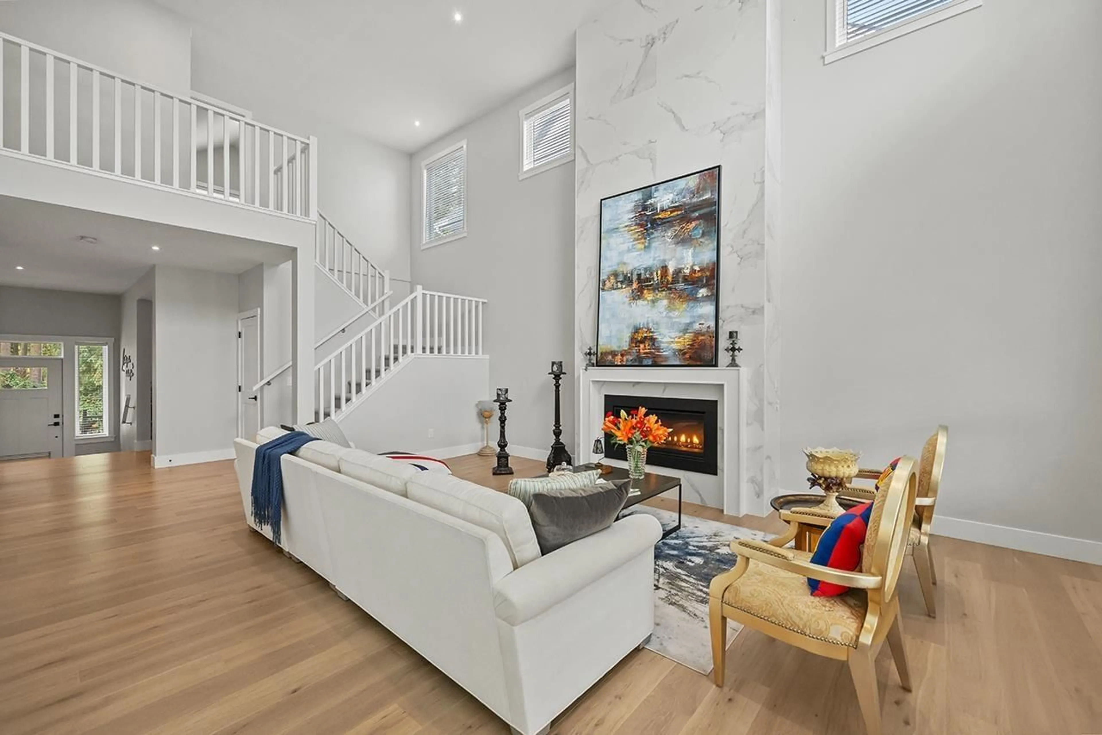 Living room with furniture, unknown for 2870 203, Langley British Columbia V2Z0B4