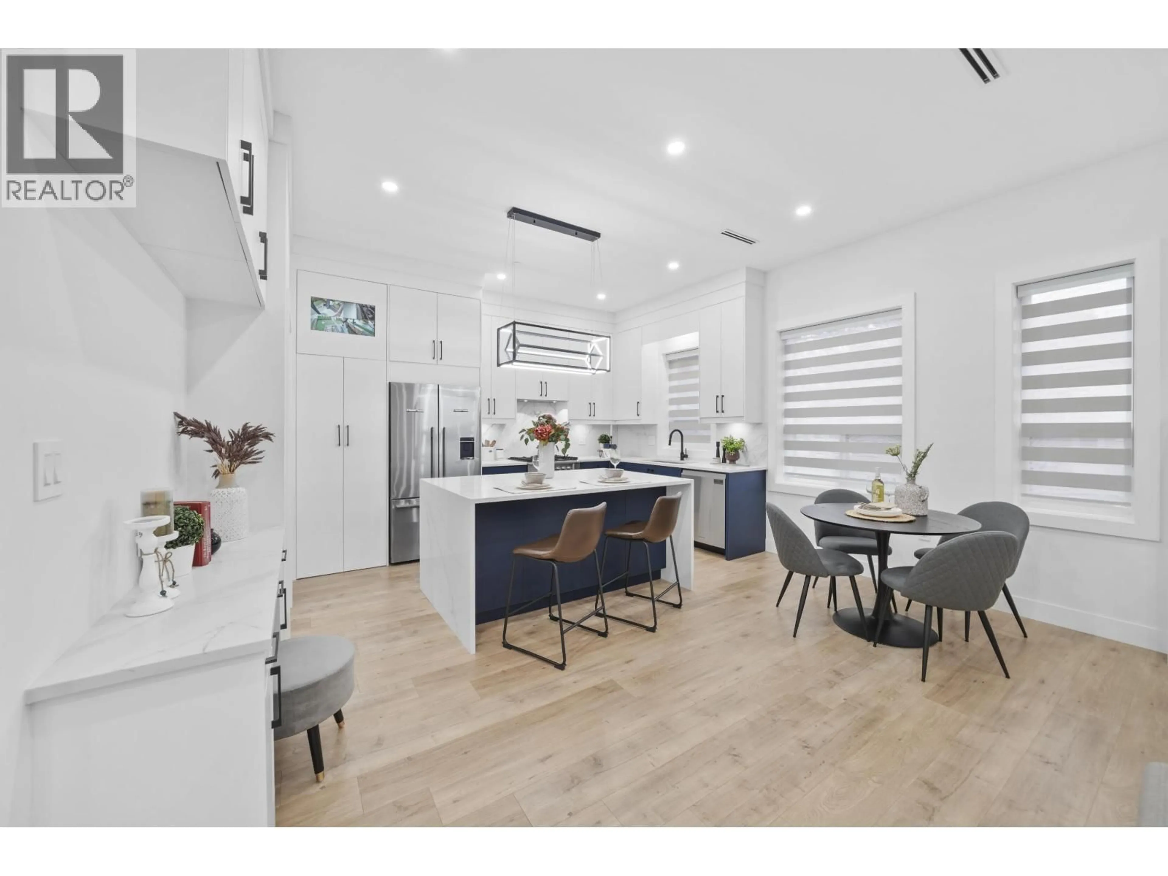 Open concept kitchen, unknown for 2995 17TH AVENUE, Vancouver British Columbia V5M2N4