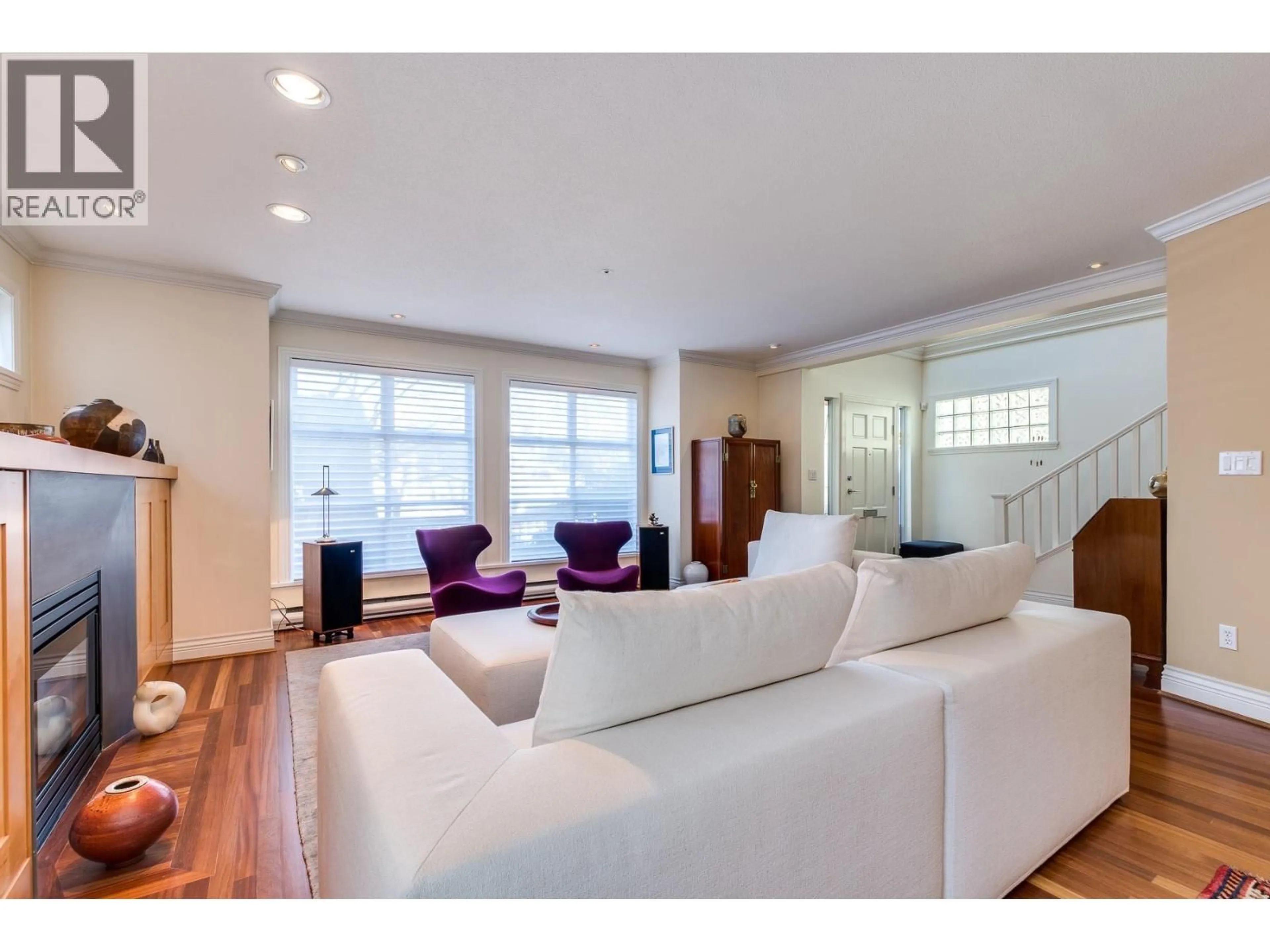 Living room with furniture, unknown for 2352 7TH AVENUE, Vancouver British Columbia V6K1Y5