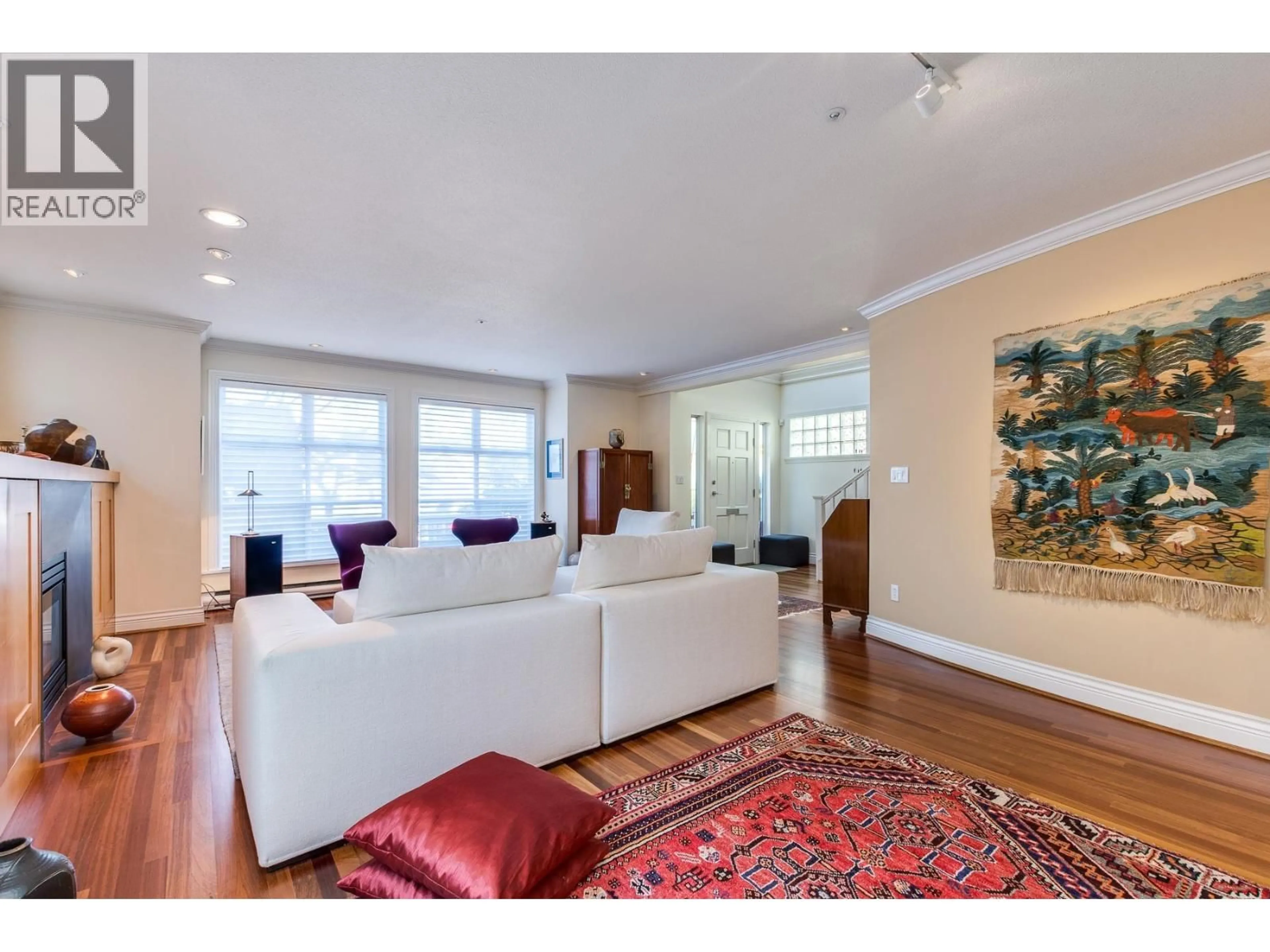 Living room with furniture, unknown for 2352 7TH AVENUE, Vancouver British Columbia V6K1Y5