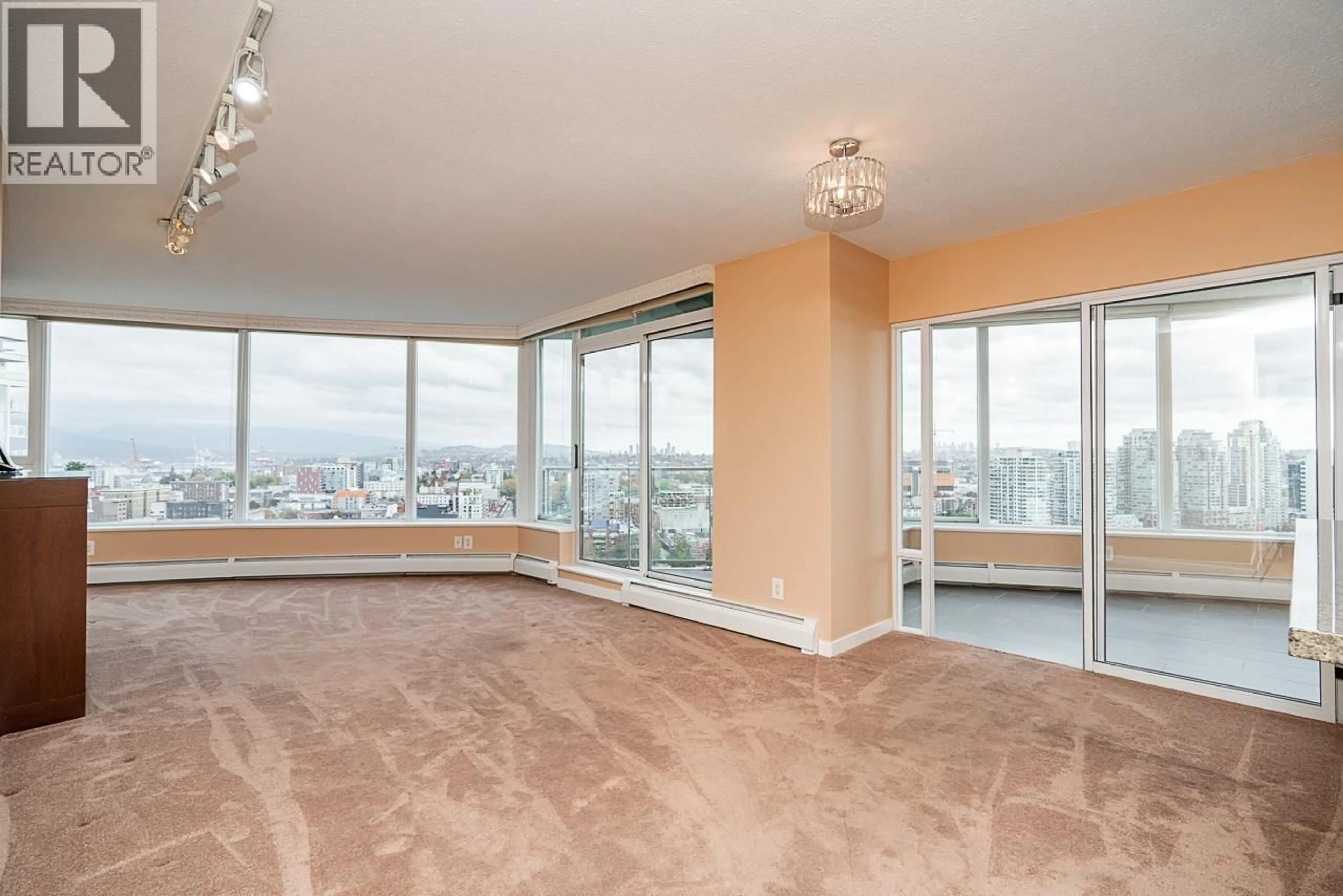 Unknown for 2608 - 58 KEEFER PLACE, Vancouver British Columbia V6B0B8