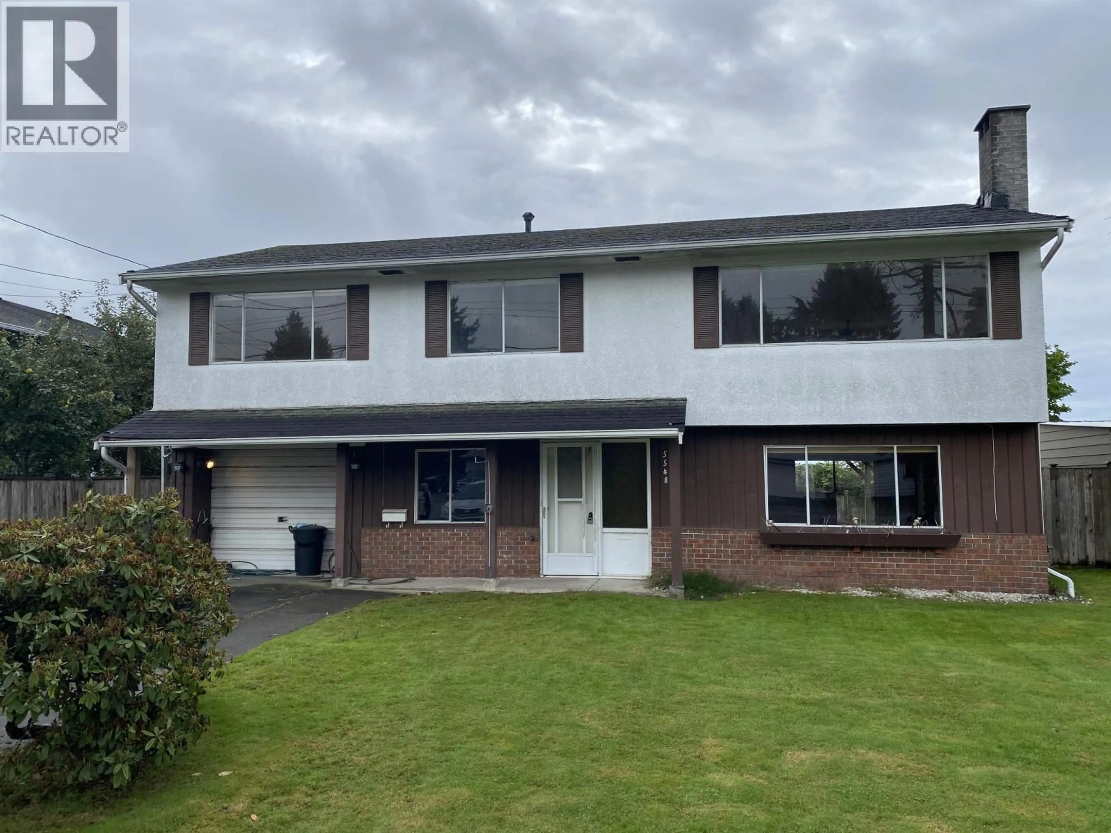 Home with vinyl exterior material, street for 5548 44 AVENUE, Delta British Columbia V4K1E1