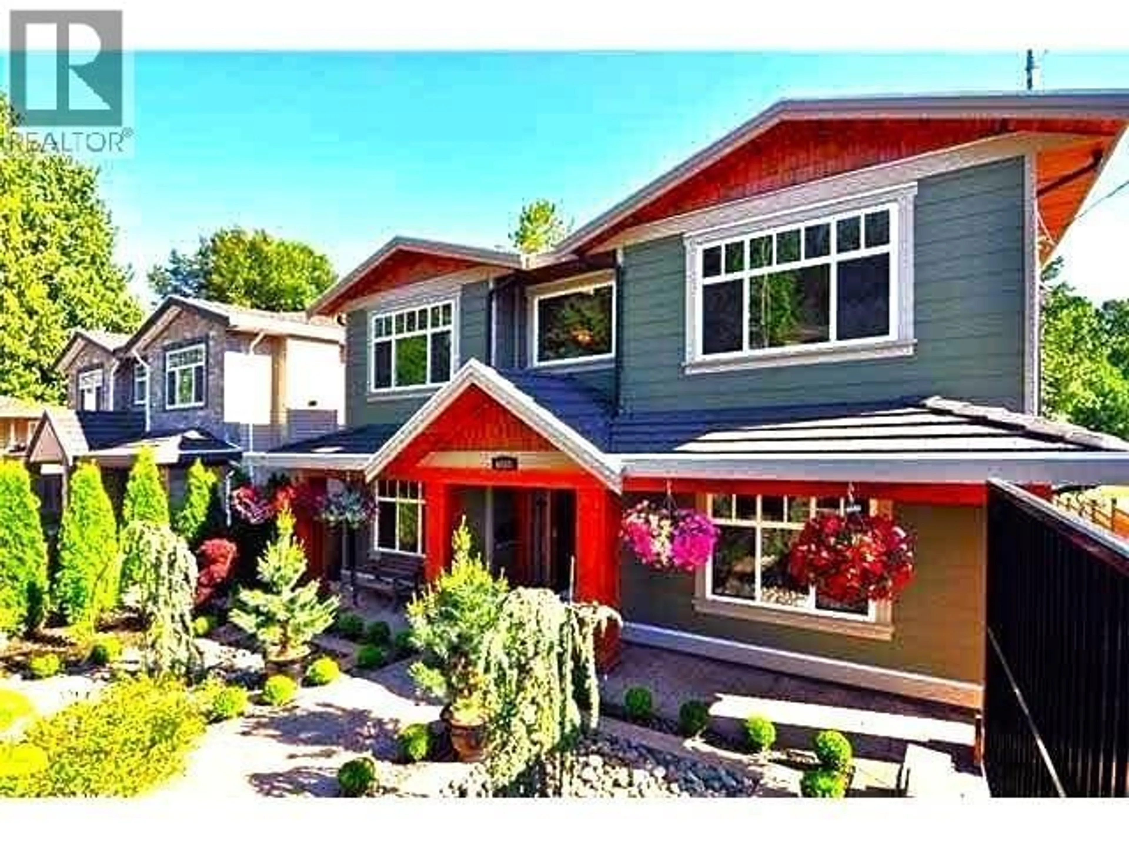 Home with vinyl exterior material, street for 6080 MARINE DRIVE, Burnaby British Columbia V3N2X9