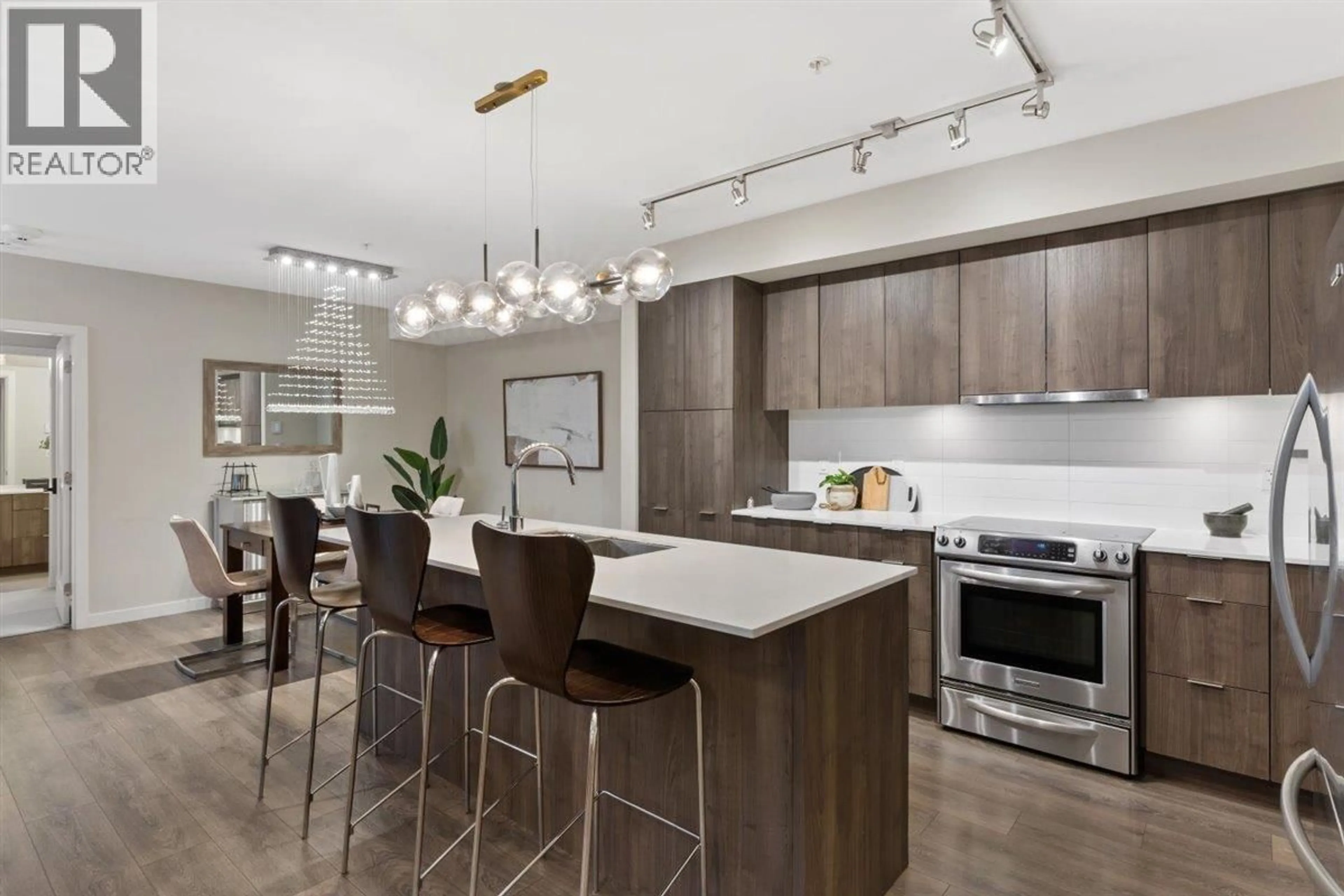 Open concept kitchen, unknown for 37 - 3728 THURSTON STREET, Burnaby British Columbia V5H0E6